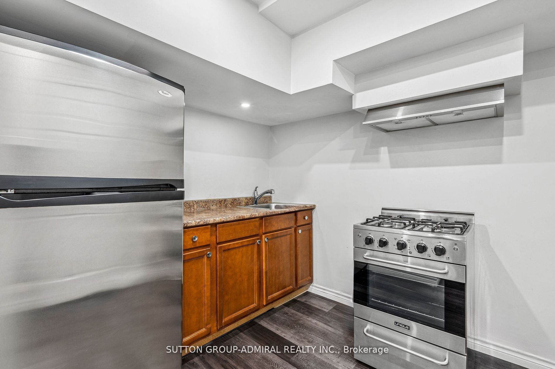 68 Wheatsheaf Crescent Property Photo 21