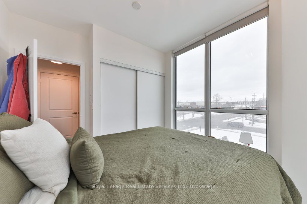65 Speers Rd Property Photo 22
