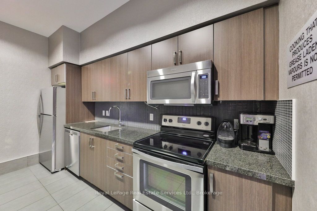 65 Speers Rd Property Photo 31