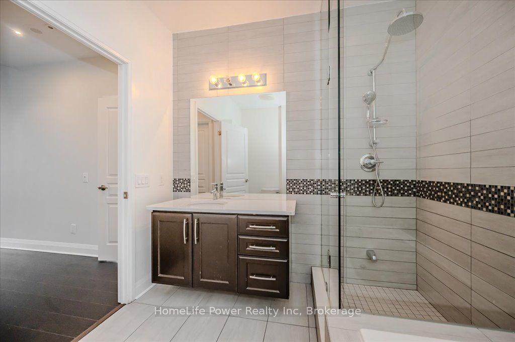 1 Hurontario Street 2001 Property Photo 31