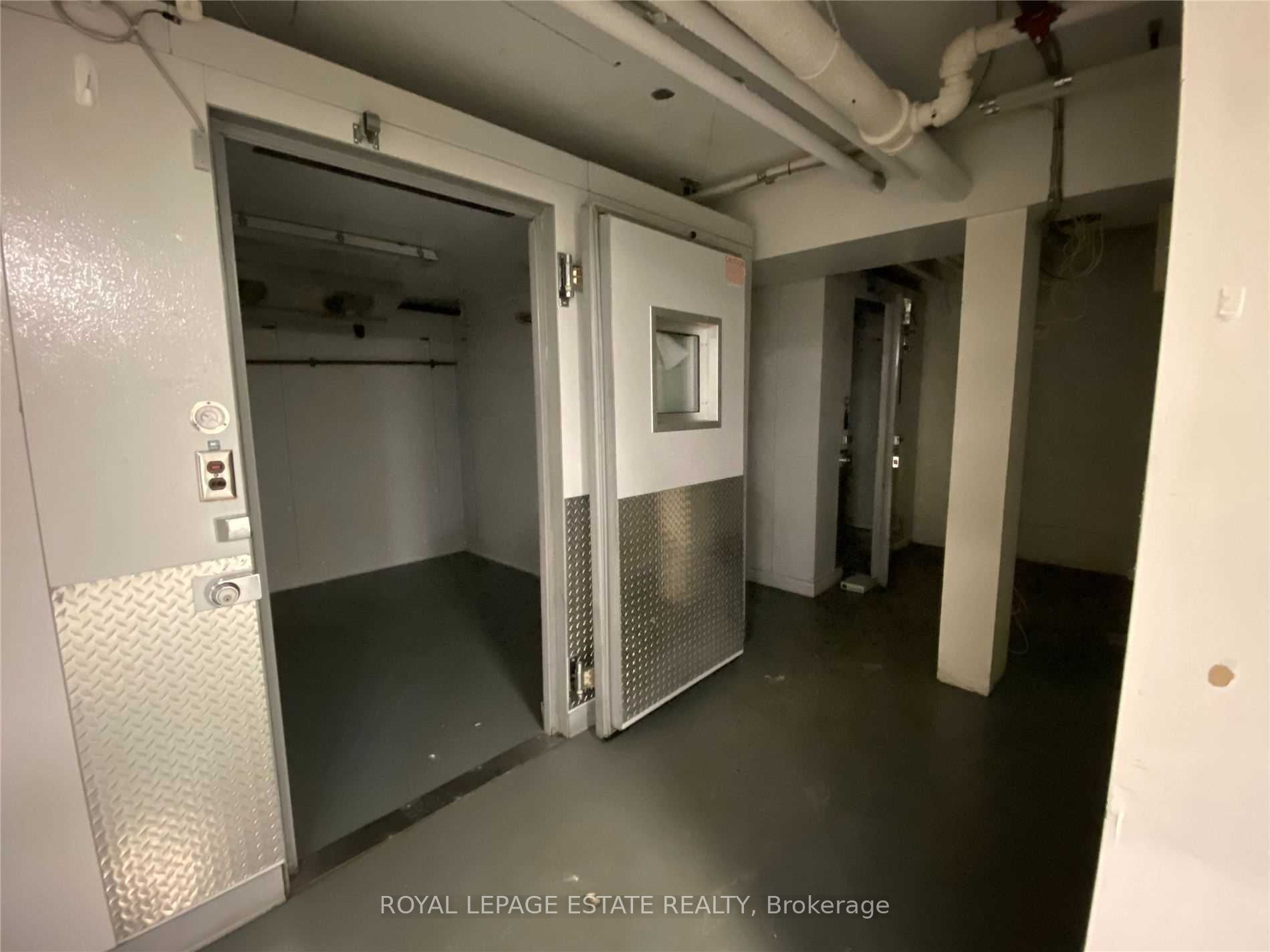 #lower - 4896 Dundas Street Property Photo 4