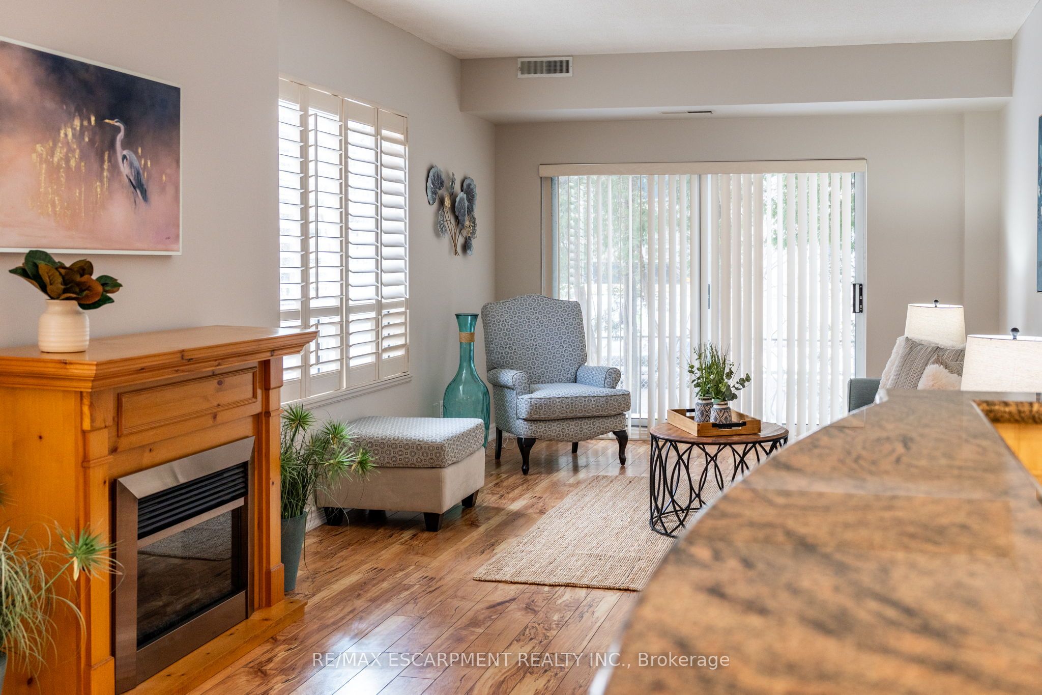 5188 Lake Shore Rd Property Photo 24