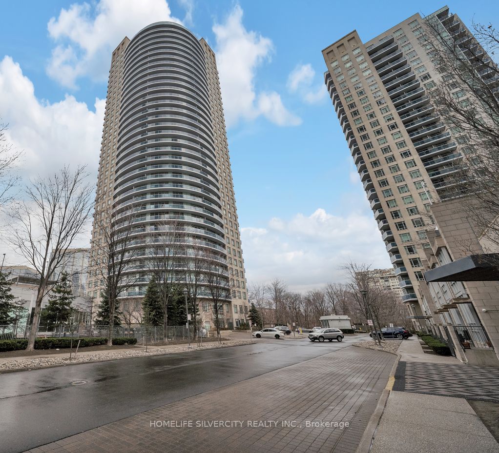 80 Absolute Avenue 2006 Property Photo 1