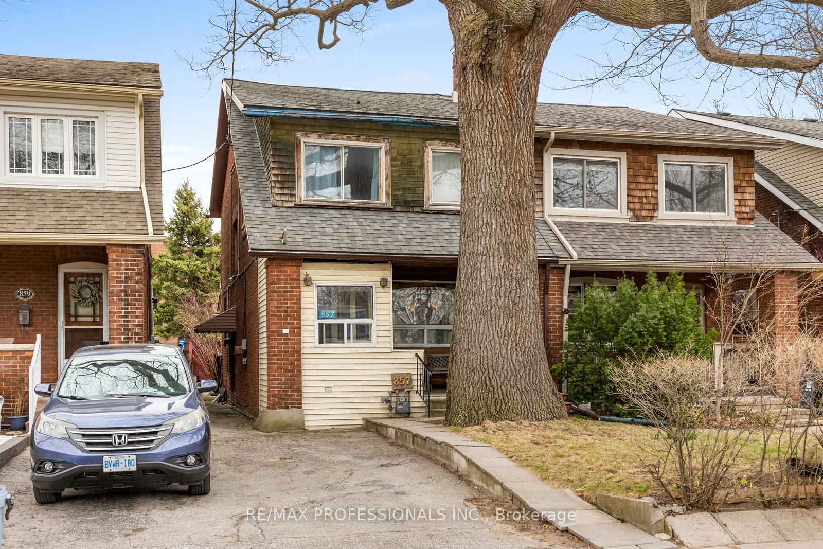 857 Windermere Avenue Property Photo 1