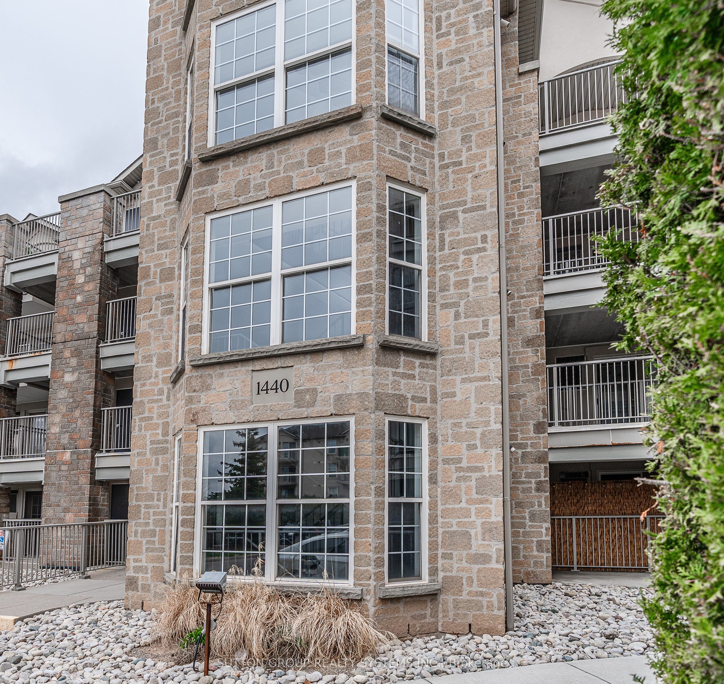 #101 - 1440 Bishops Gate Property Photo 1