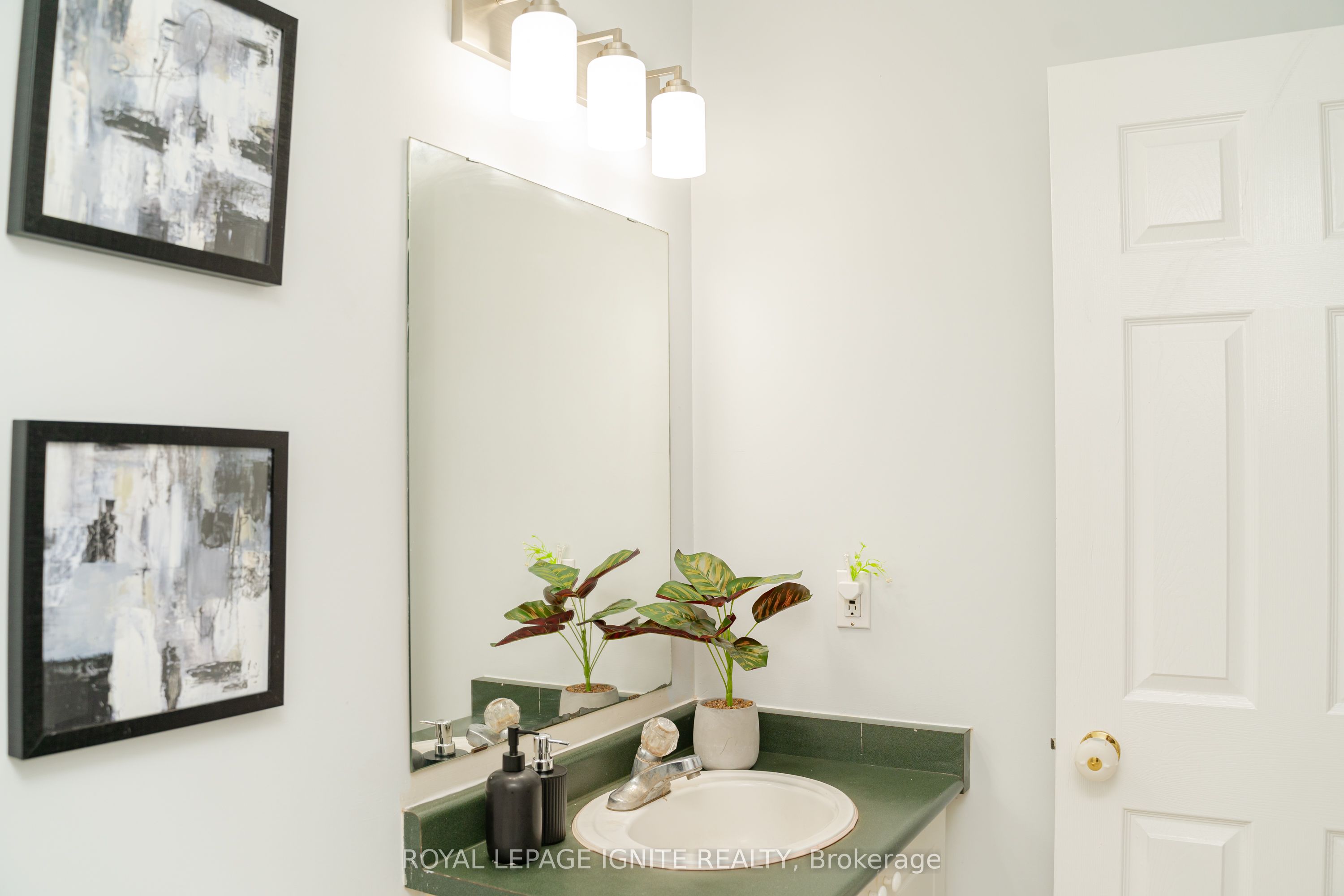 1480 Britannia Road W 14 Property Photo 26