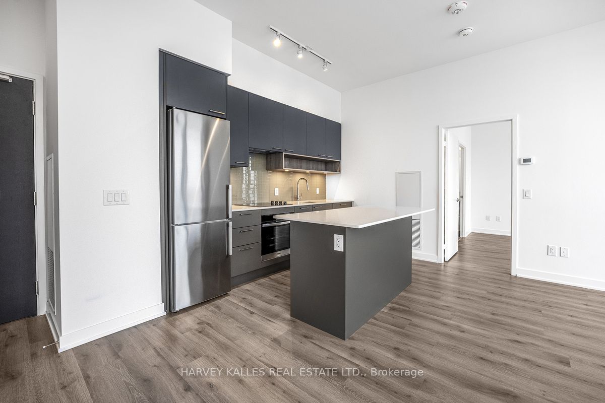 #805 - 3005 Pine Glen Road Property Photo 16