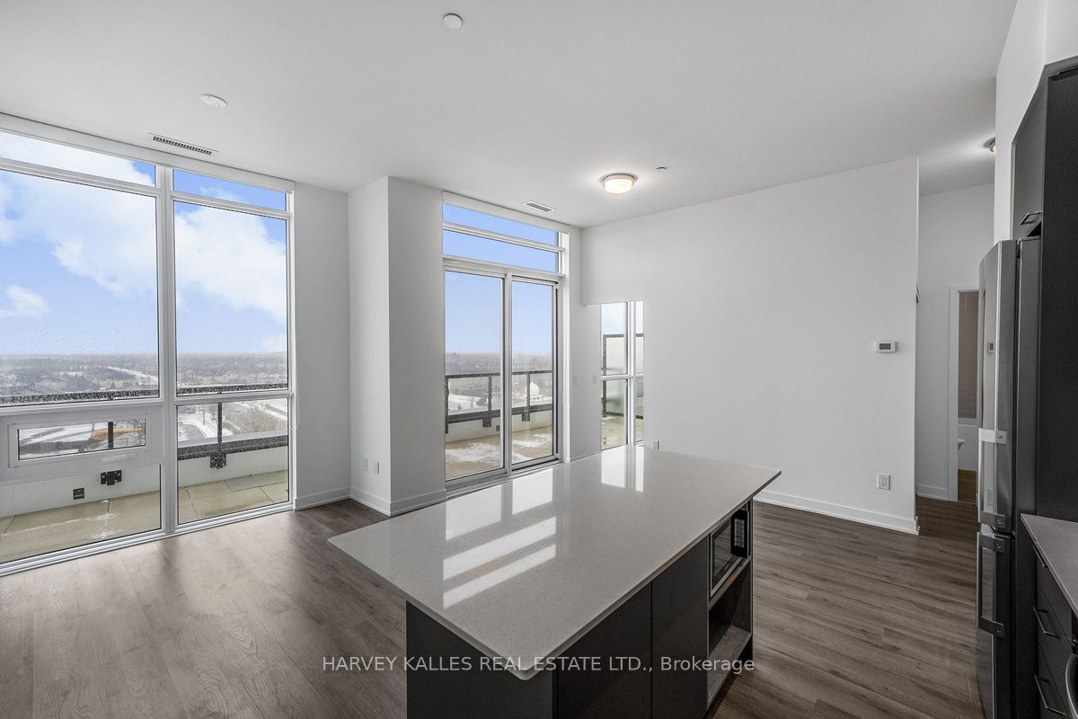 #805 - 3005 Pine Glen Road Property Photo 18