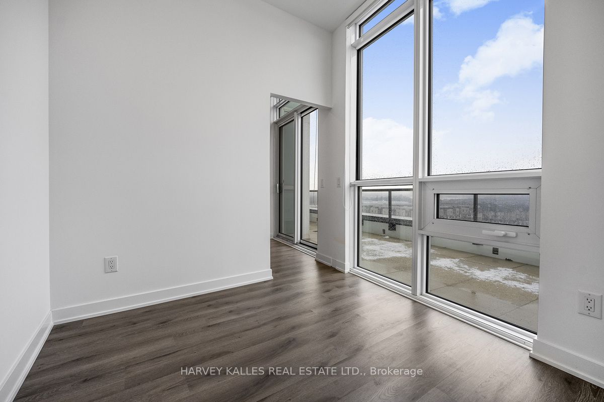 #805 - 3005 Pine Glen Road Property Photo 22