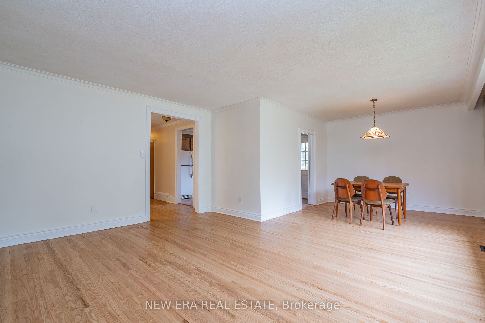 1553 Wembury Road Property Photo 7