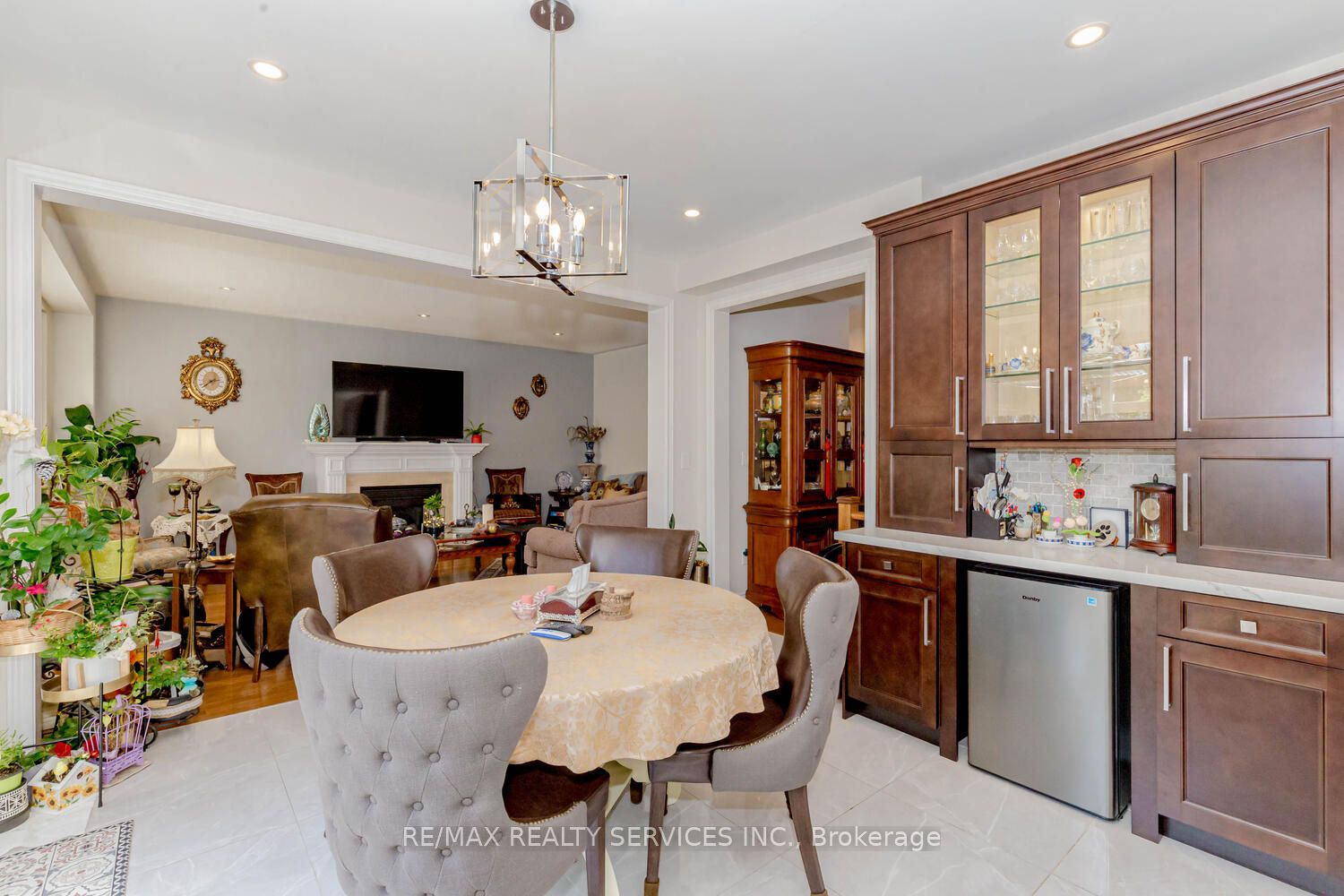 2224 Colonel William Parkway N Property Photo 11