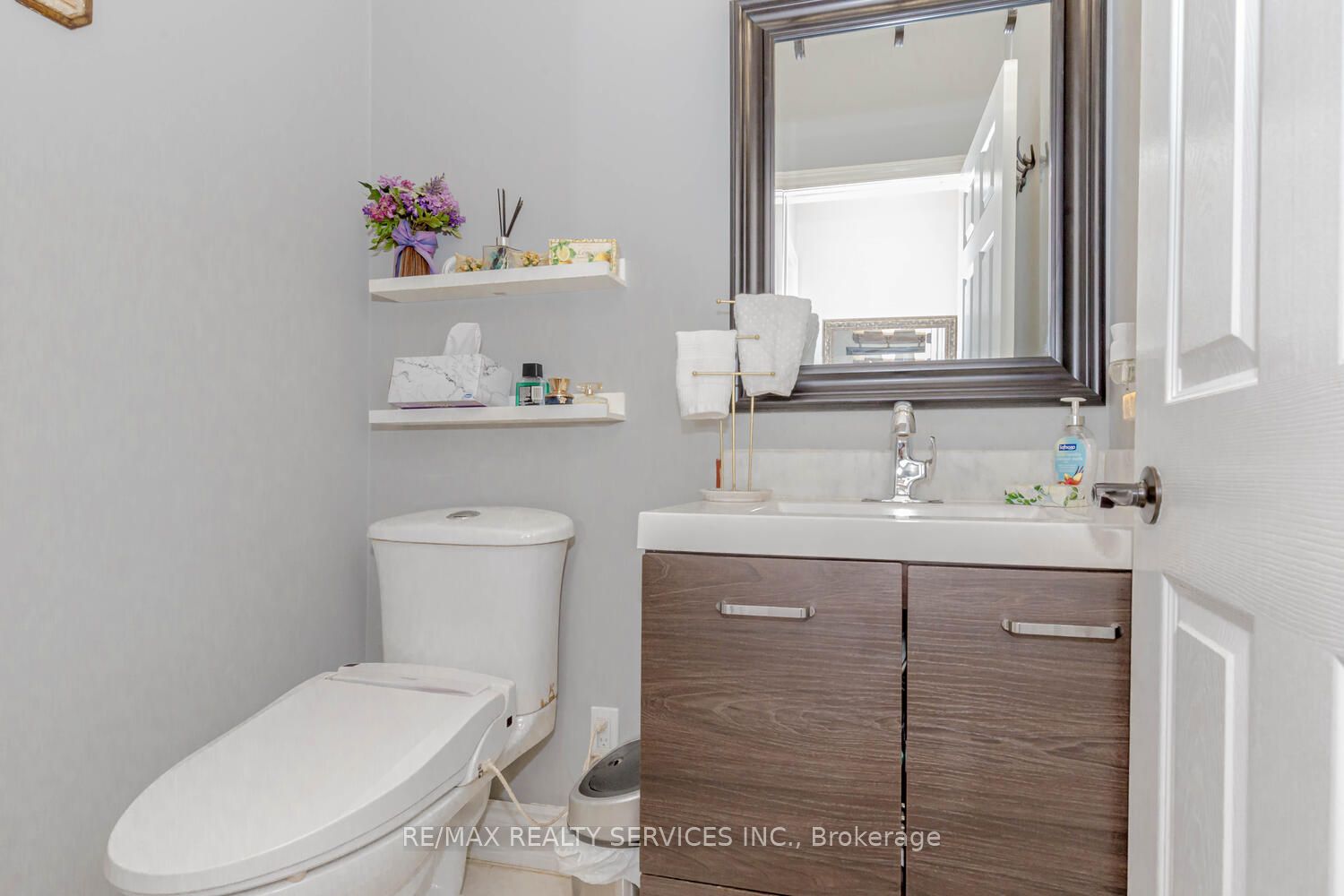 2224 Colonel William Parkway N Property Photo 15