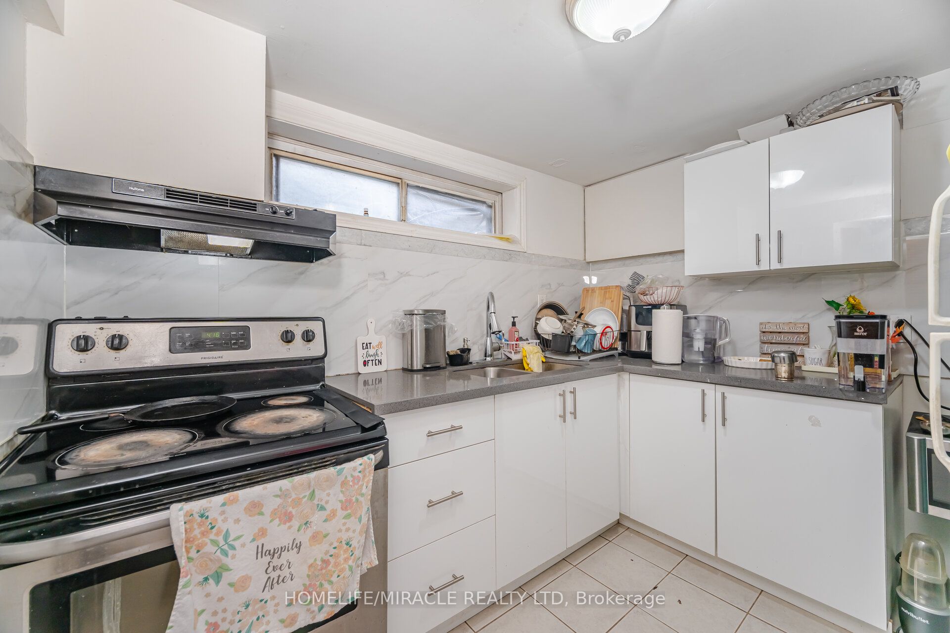 345 Silverstone Drive Property Photo 42