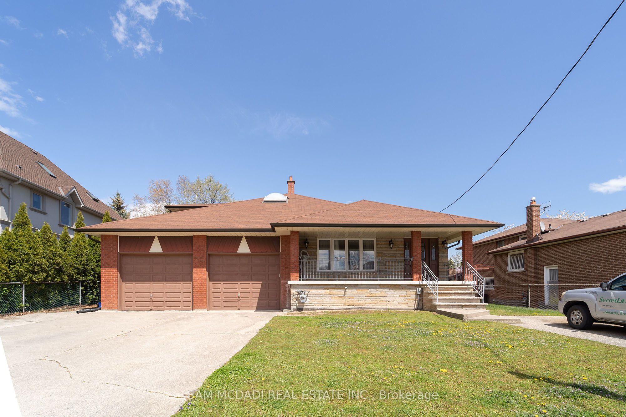 1351 Haig Boulevard Property Photo 1