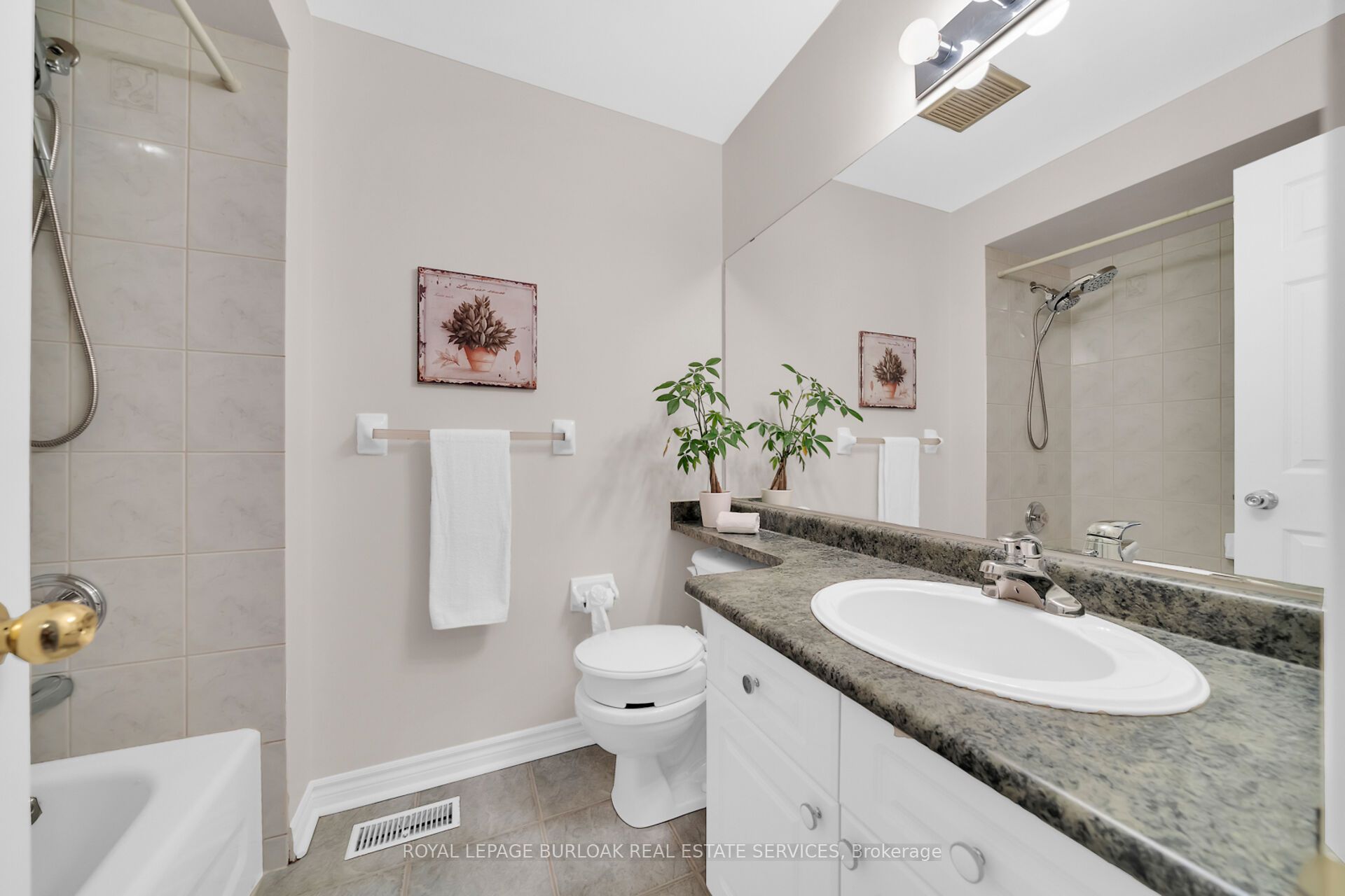 300 Ravineview Way 41 Property Photo 20