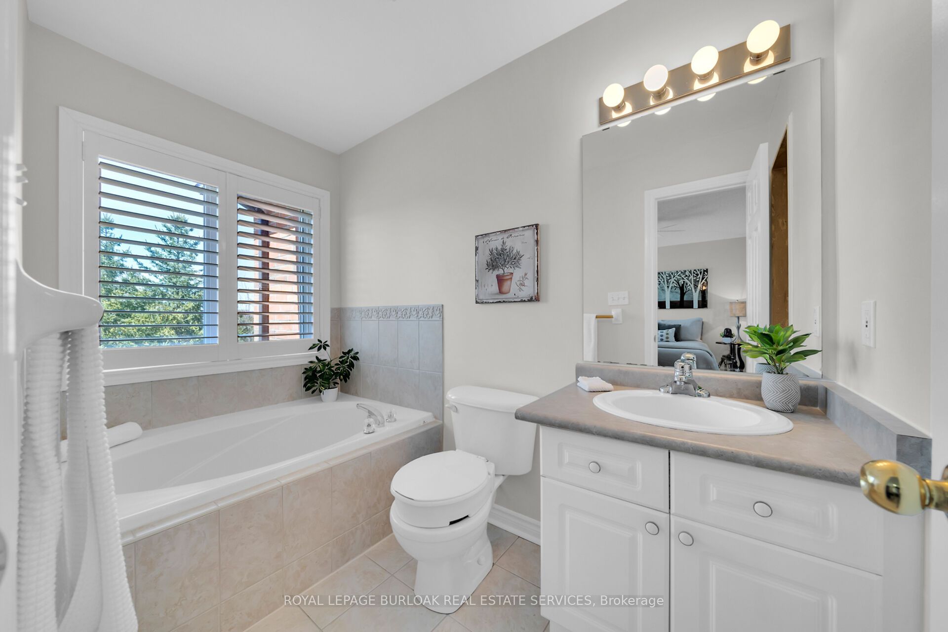 300 Ravineview Way 41 Property Photo 23