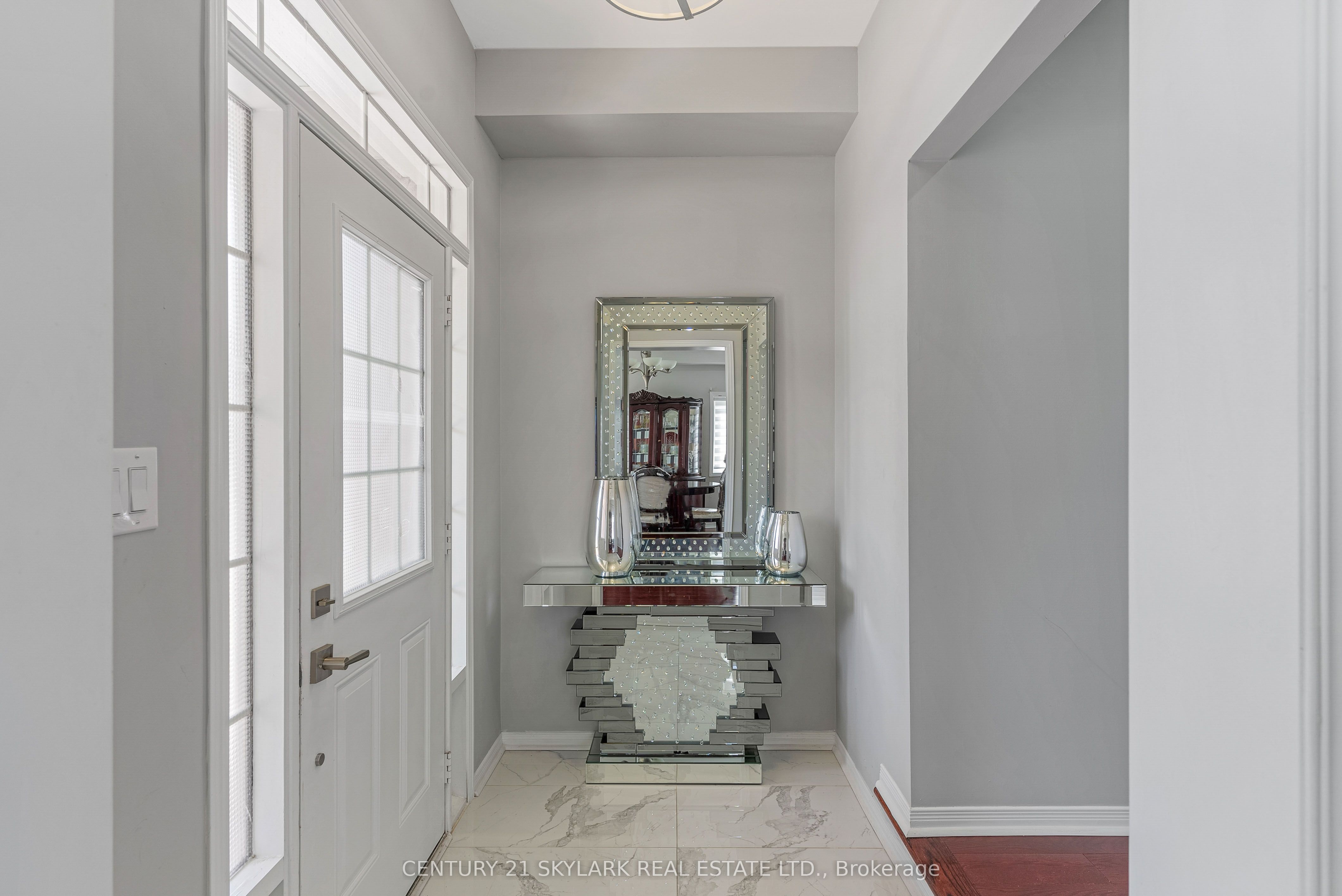13 Ledgerock Road Property Photo 4
