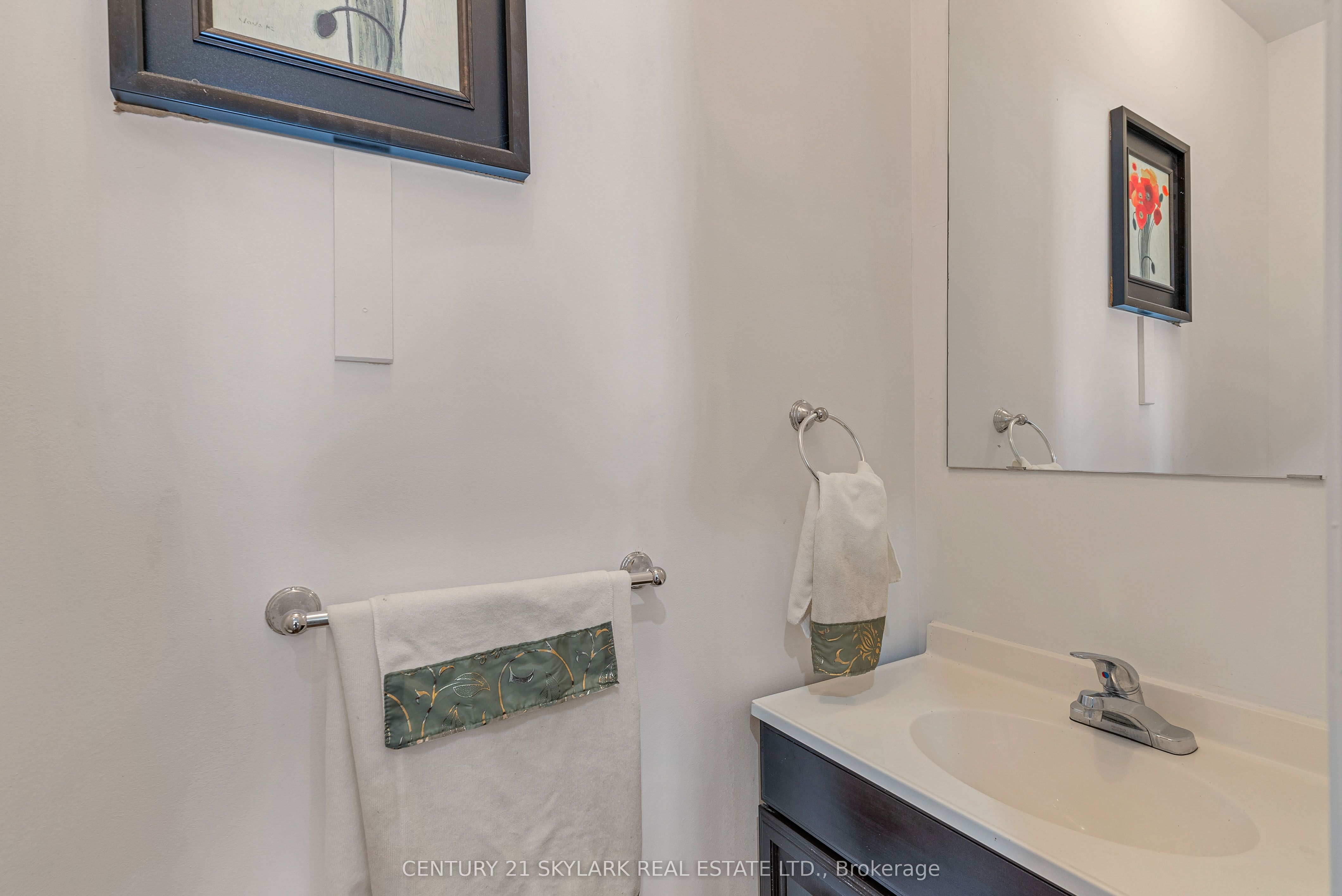 13 Ledgerock Road Property Photo 21