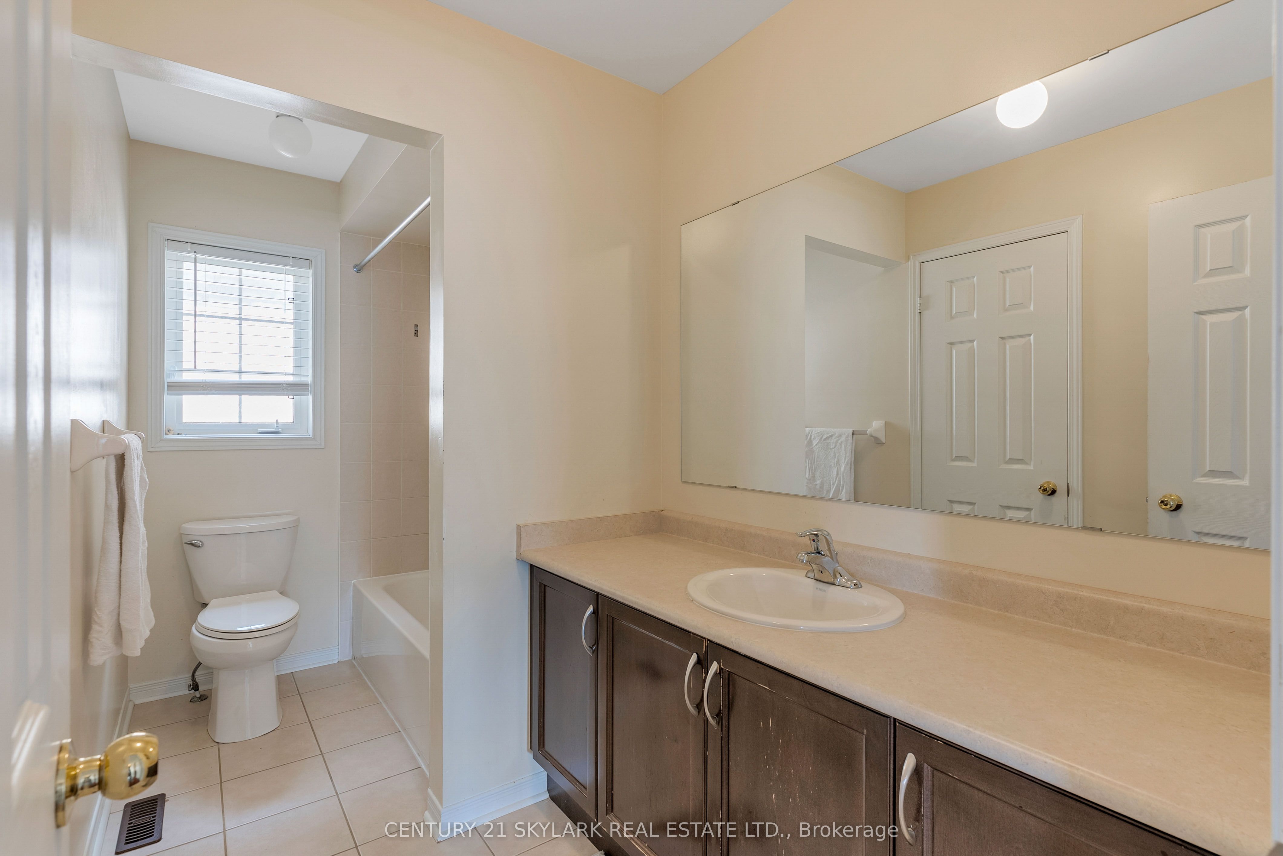 13 Ledgerock Road Property Photo 32