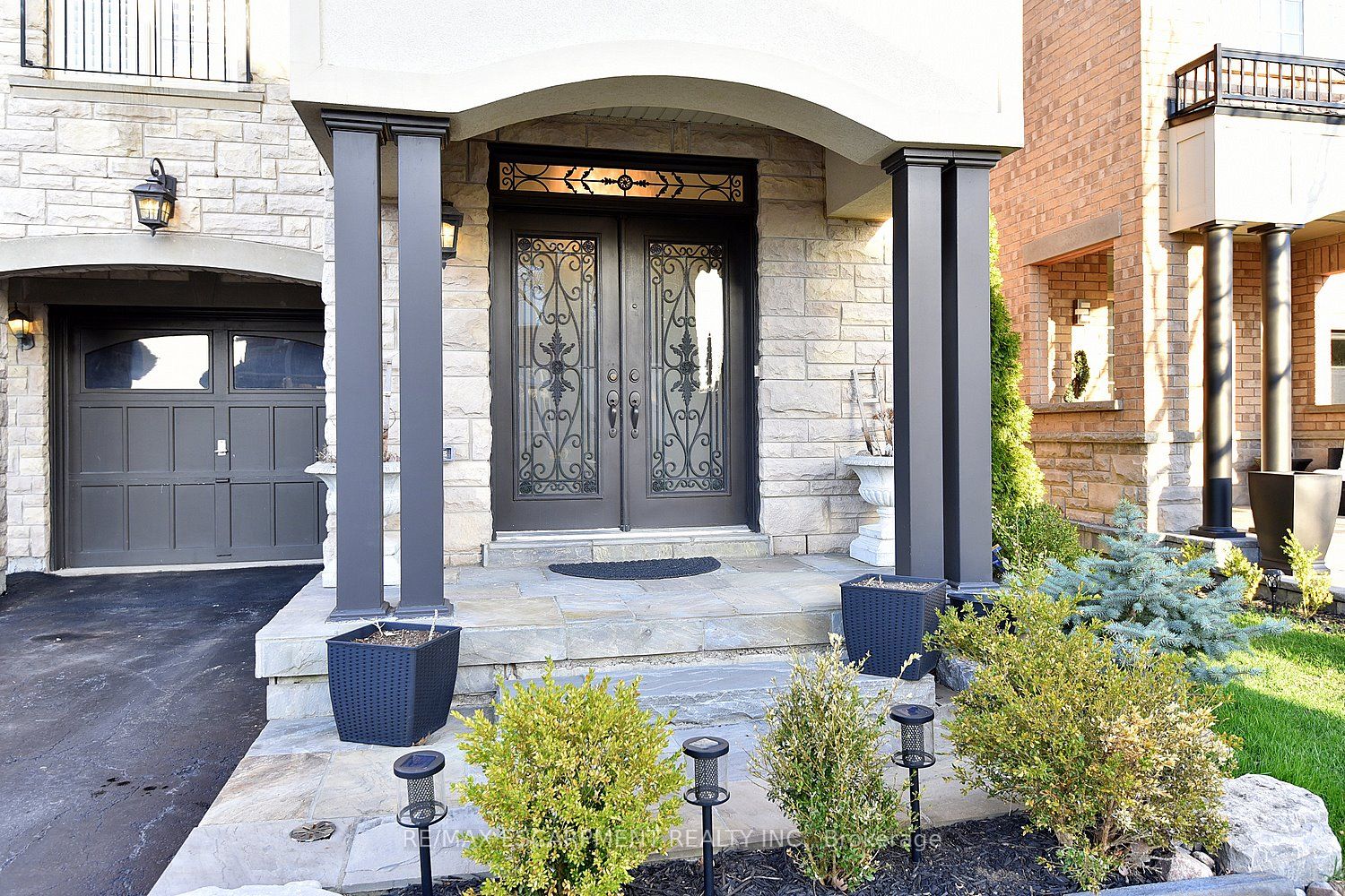 3321 Steeplechase Drive Property Photo 2