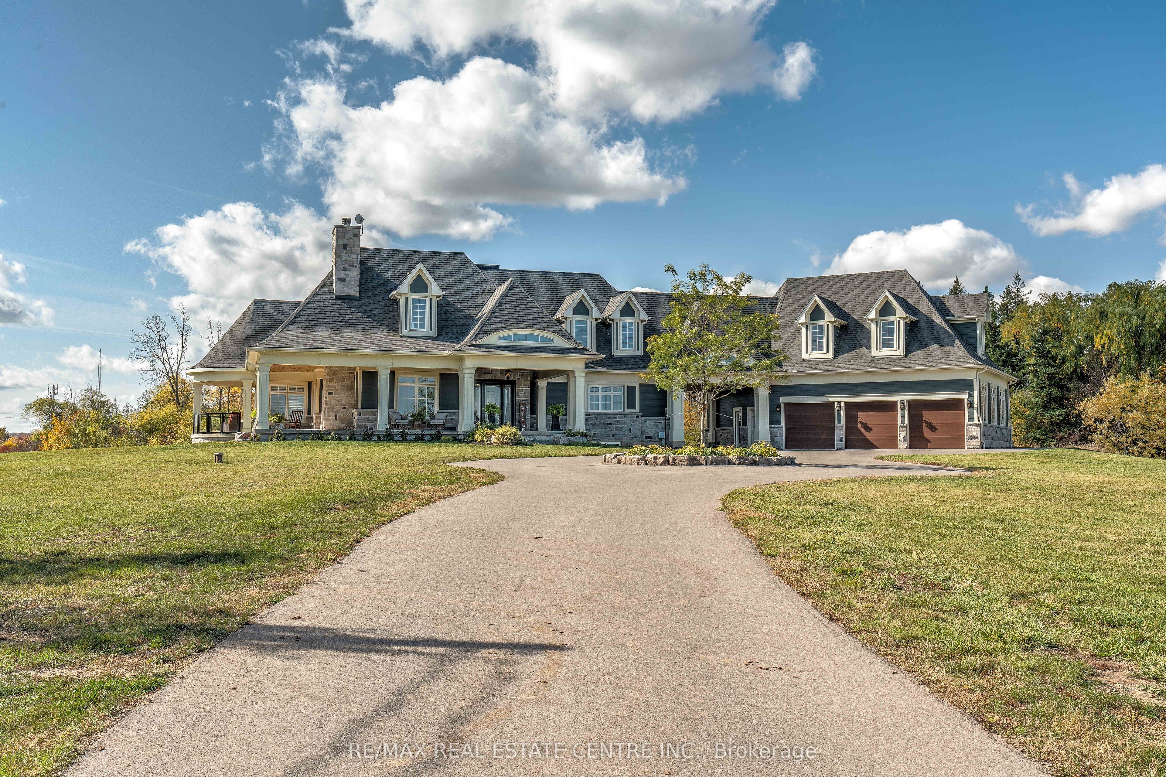 4496 Henderson Road Property Photo 21