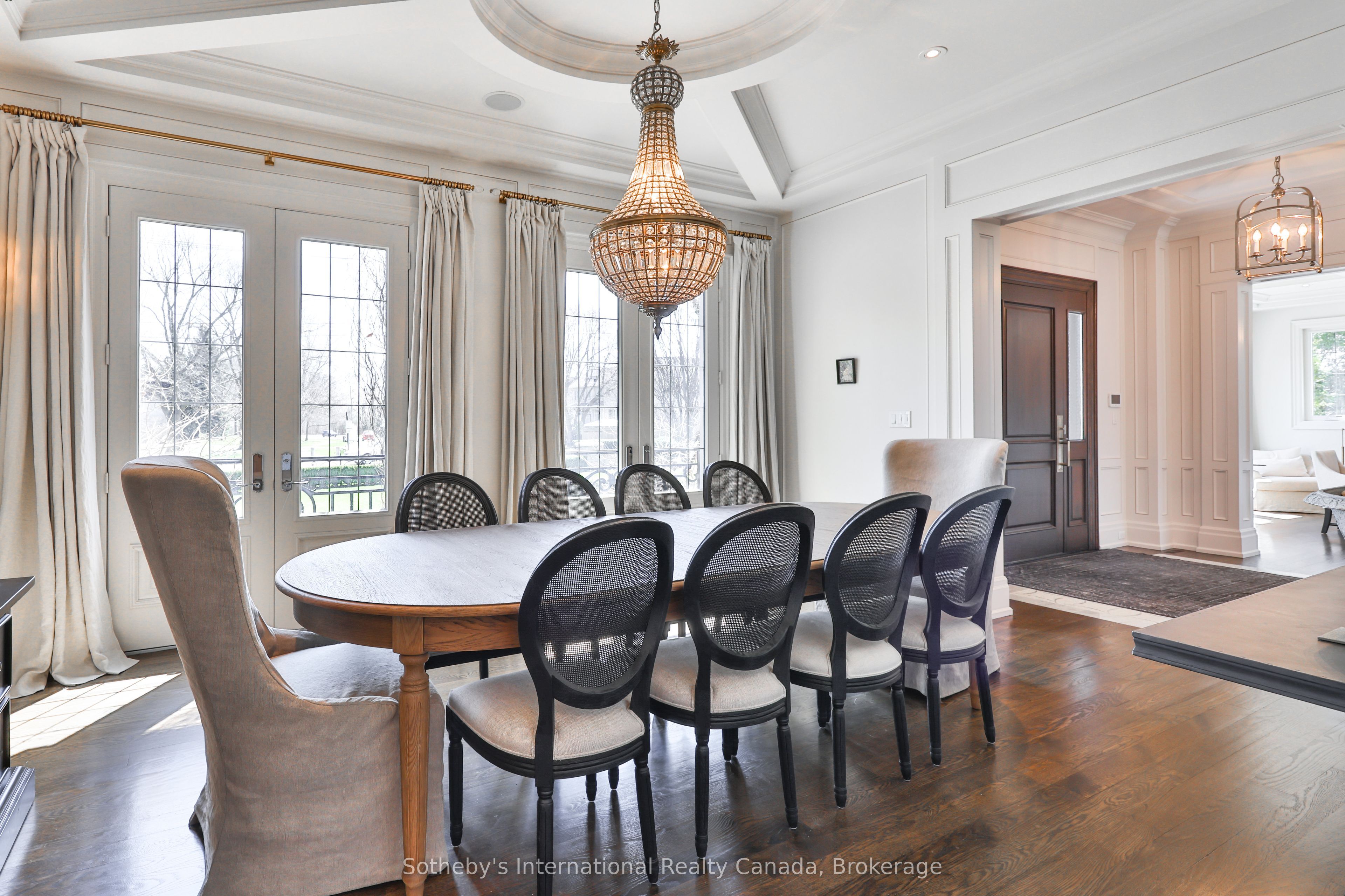 1497 Lakeshore Road W Property Photo 5