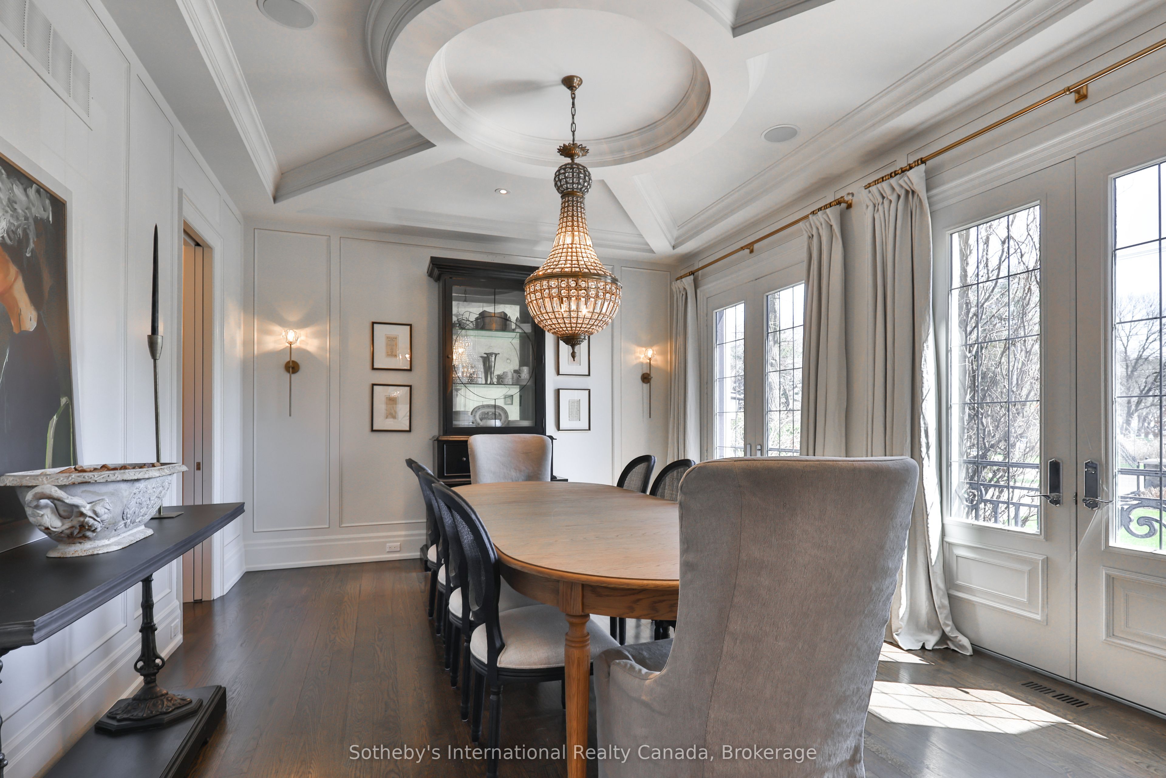 1497 Lakeshore Road W Property Photo 6