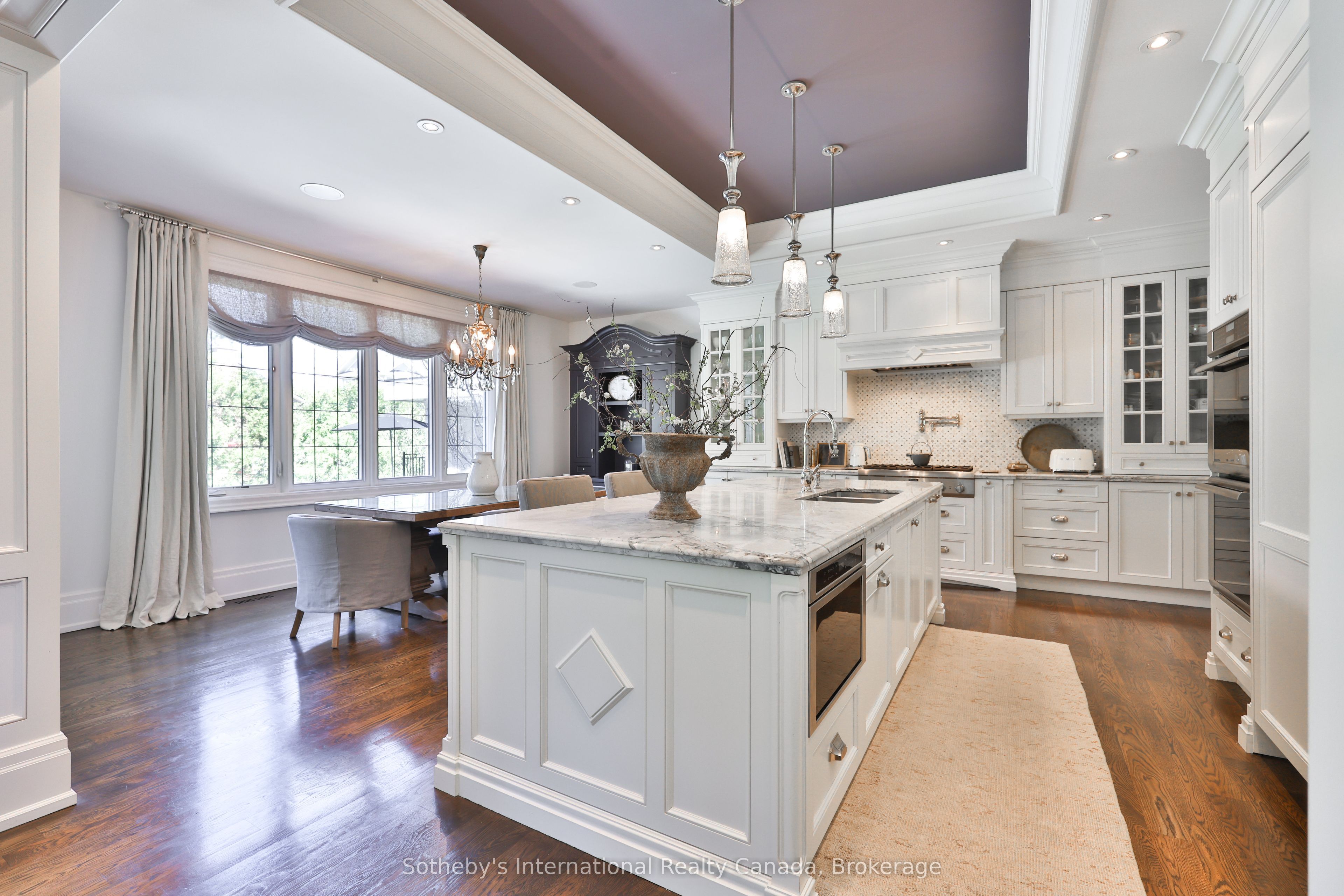 1497 Lakeshore Road W Property Photo 9