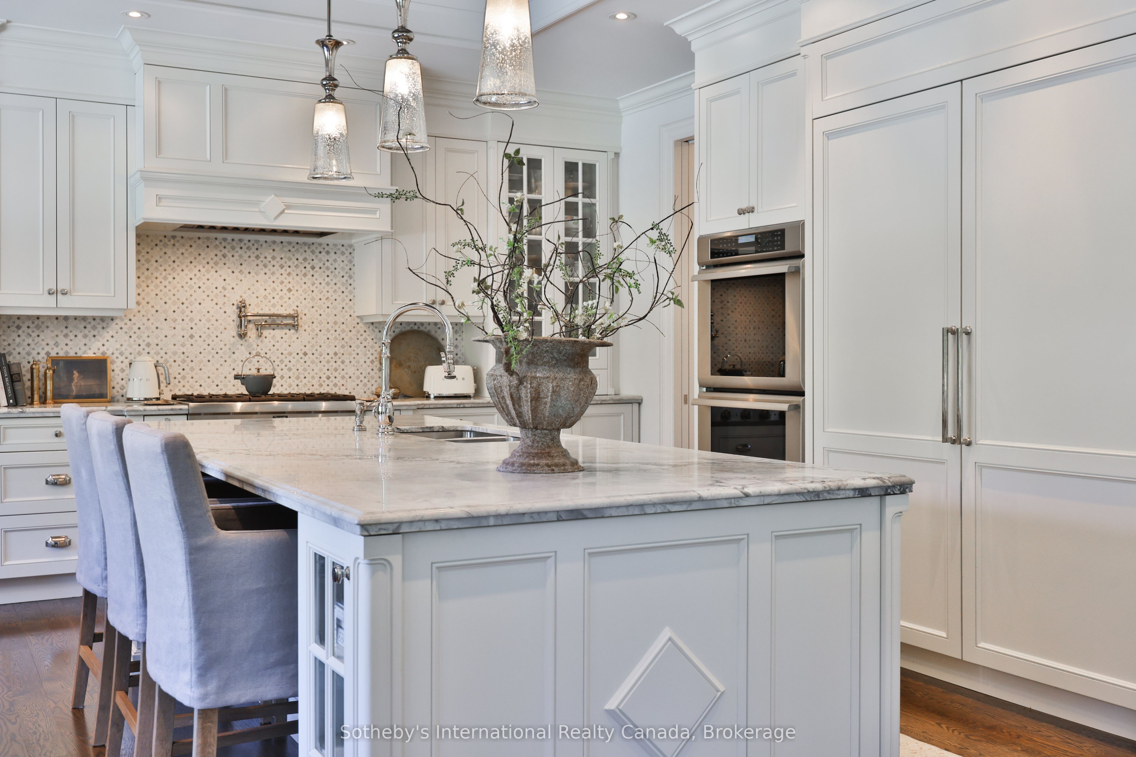 1497 Lakeshore Road W Property Photo 11