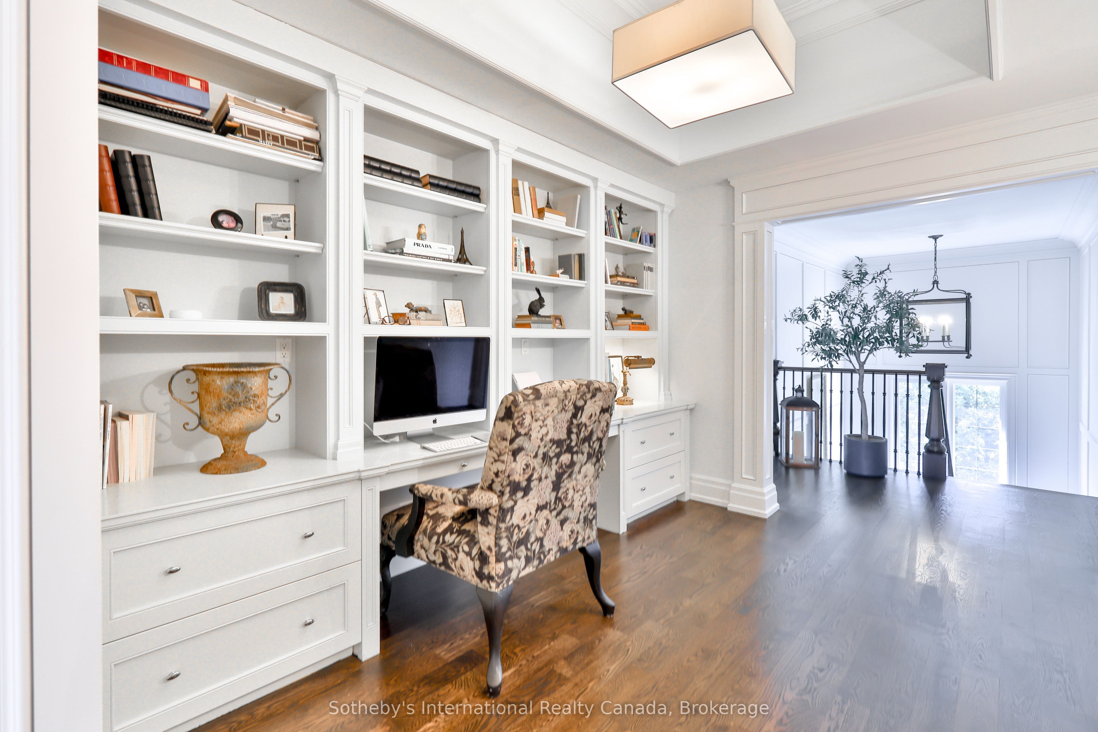 1497 Lakeshore Road W Property Photo 19