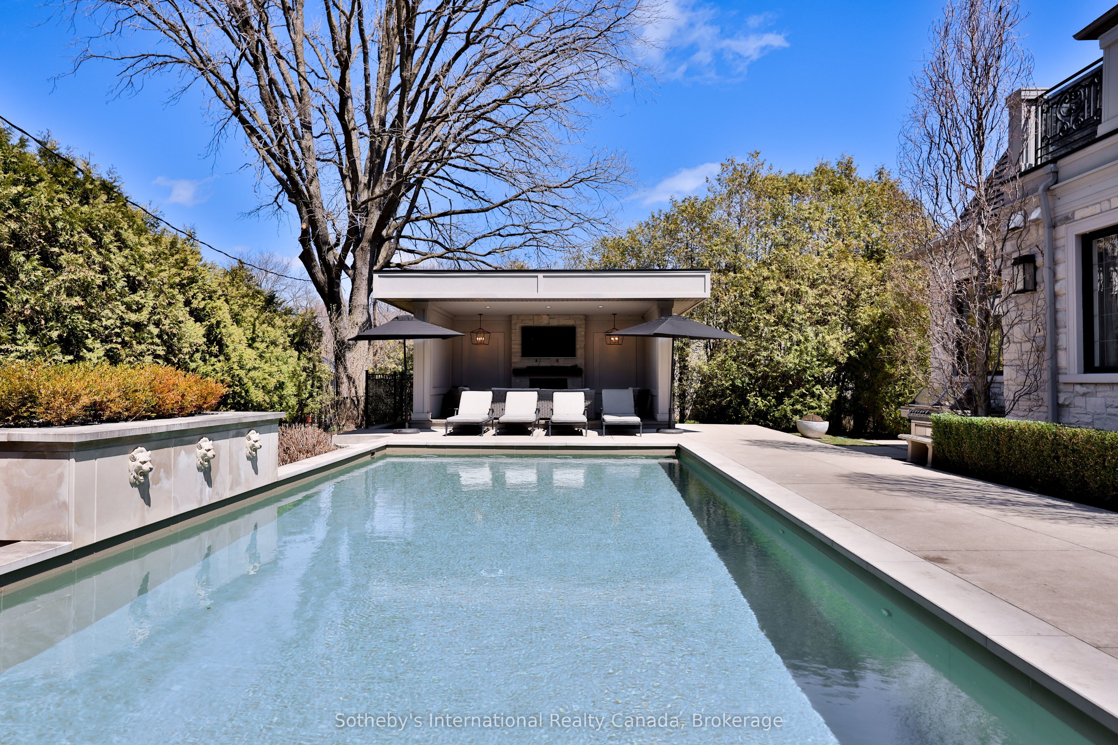 1497 Lakeshore Road W Property Photo 43