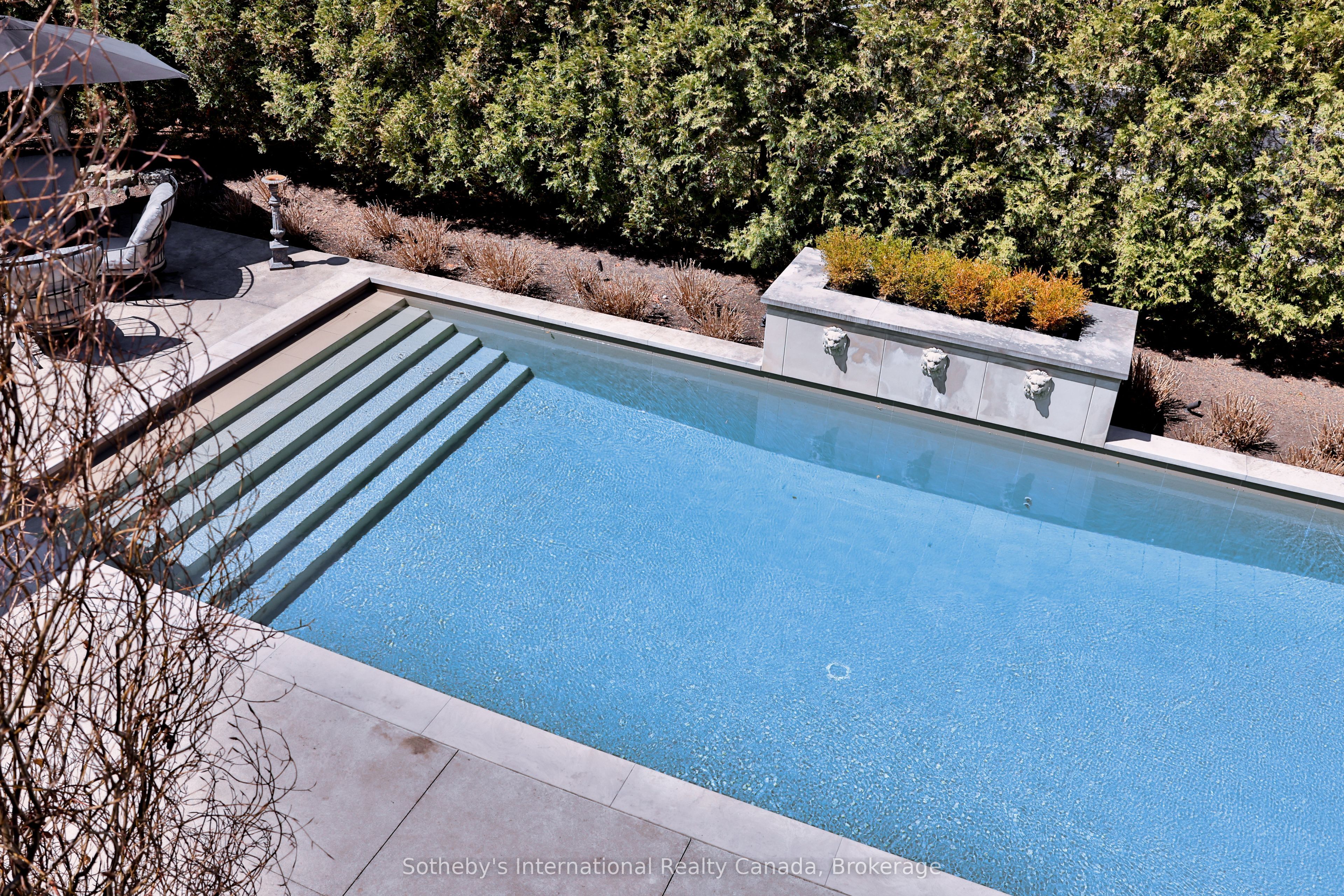 1497 Lakeshore Road W Property Photo 45