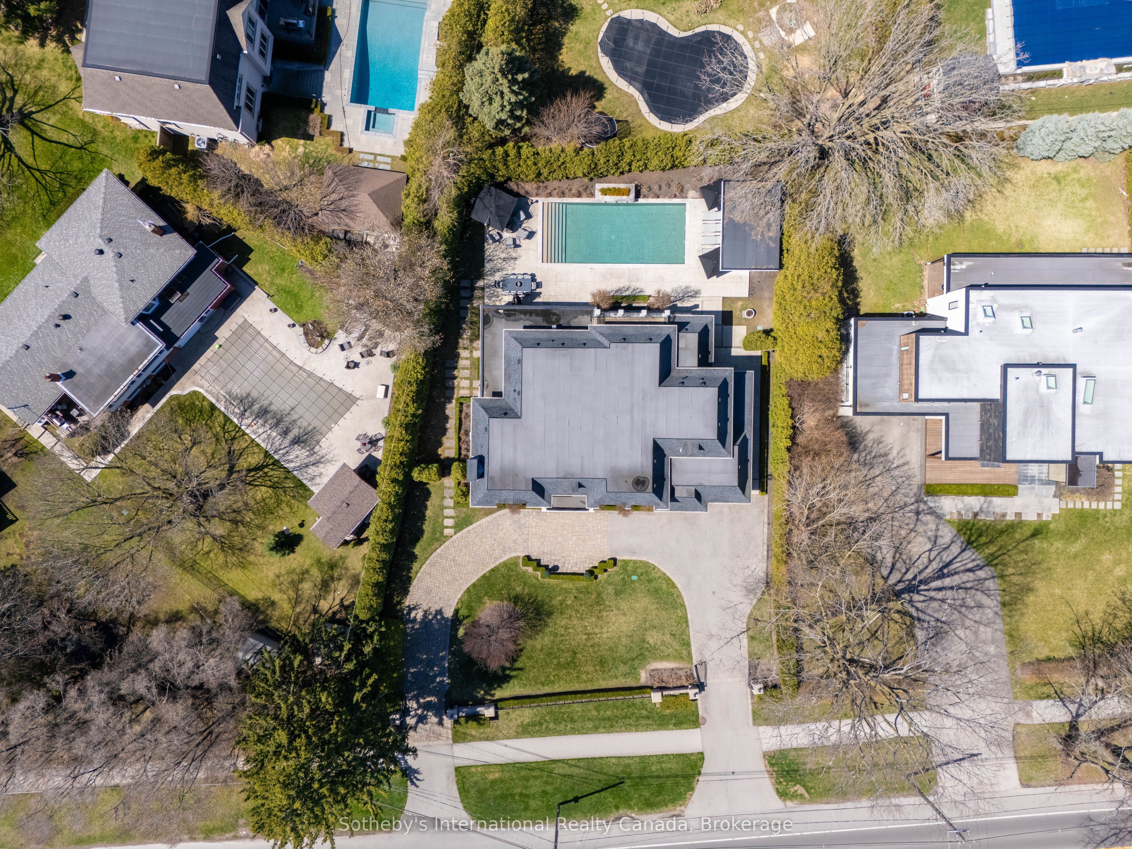 1497 Lakeshore Road W Property Photo 50