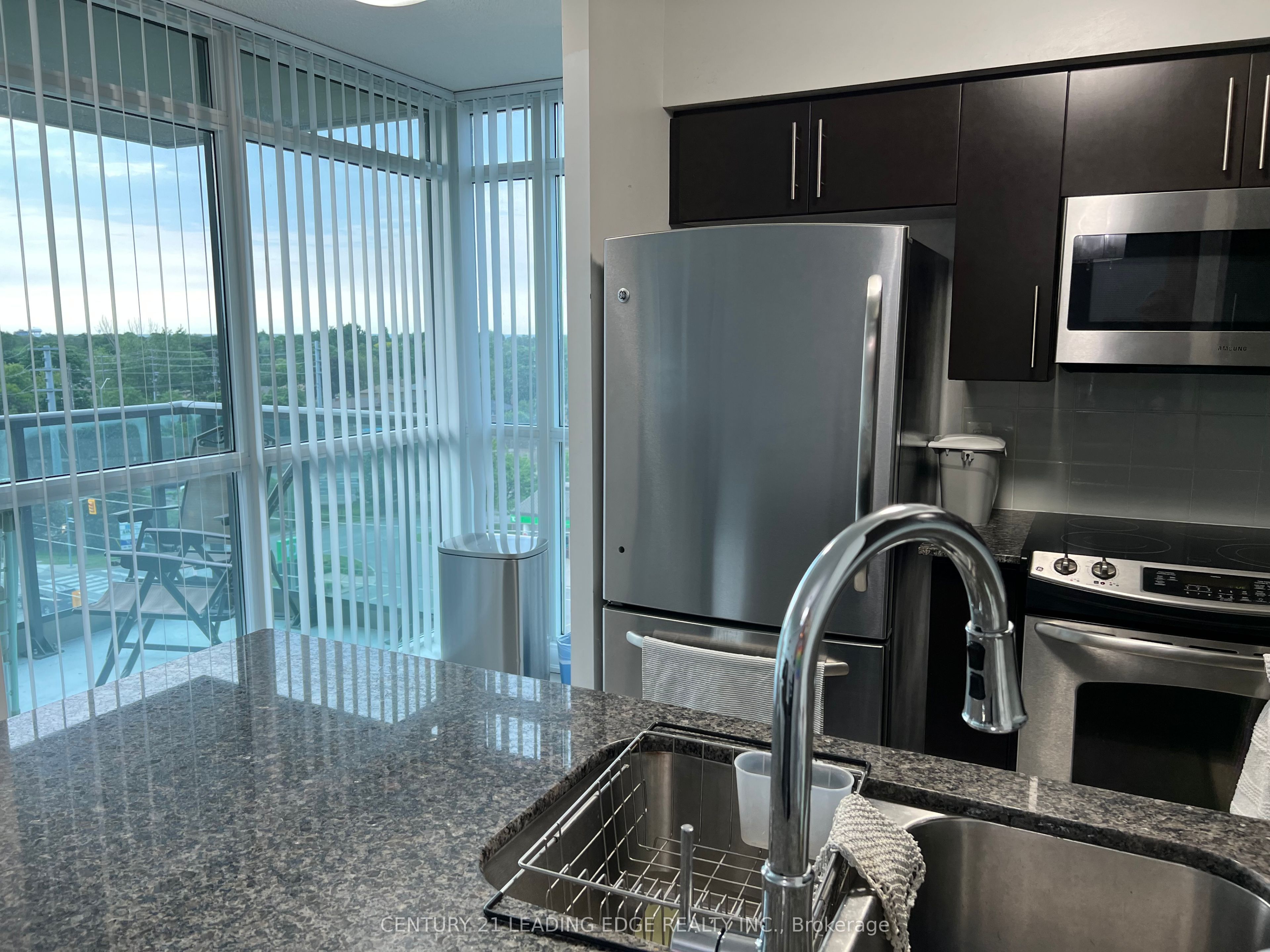 215 Sherway Gardens Road 702 Property Photo 5