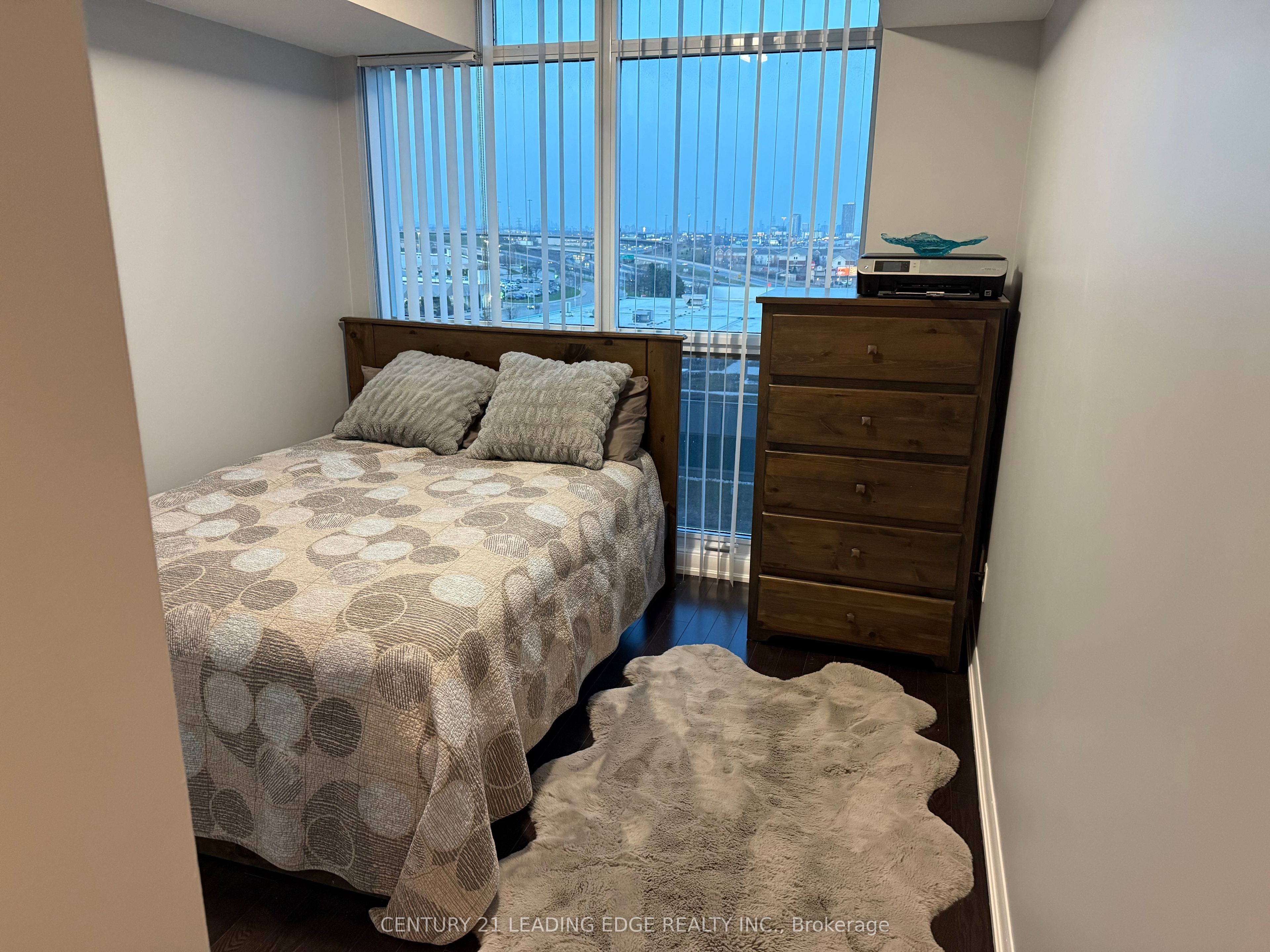 215 Sherway Gardens Road 702 Property Photo 11