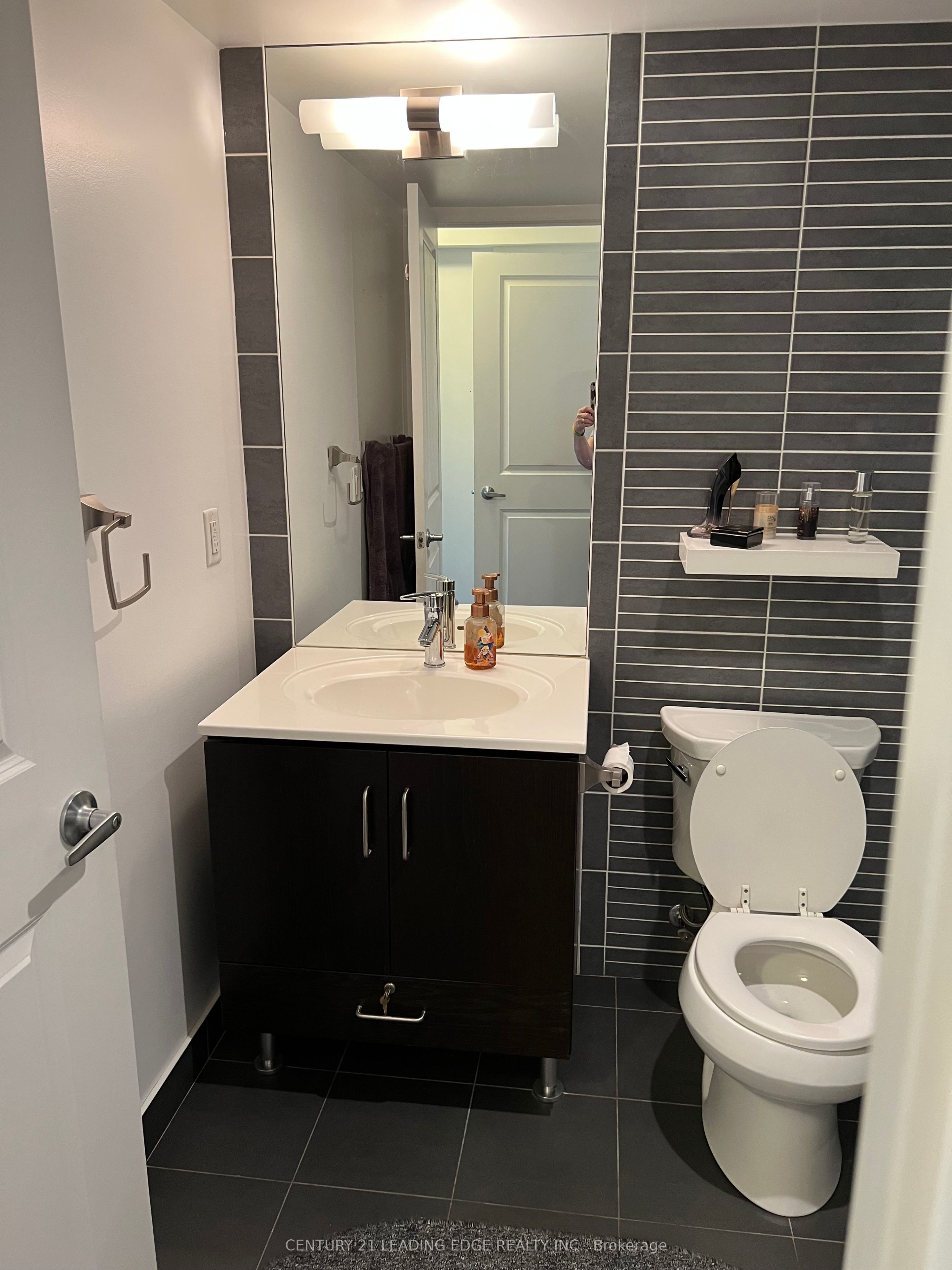215 Sherway Gardens Road 702 Property Photo 15
