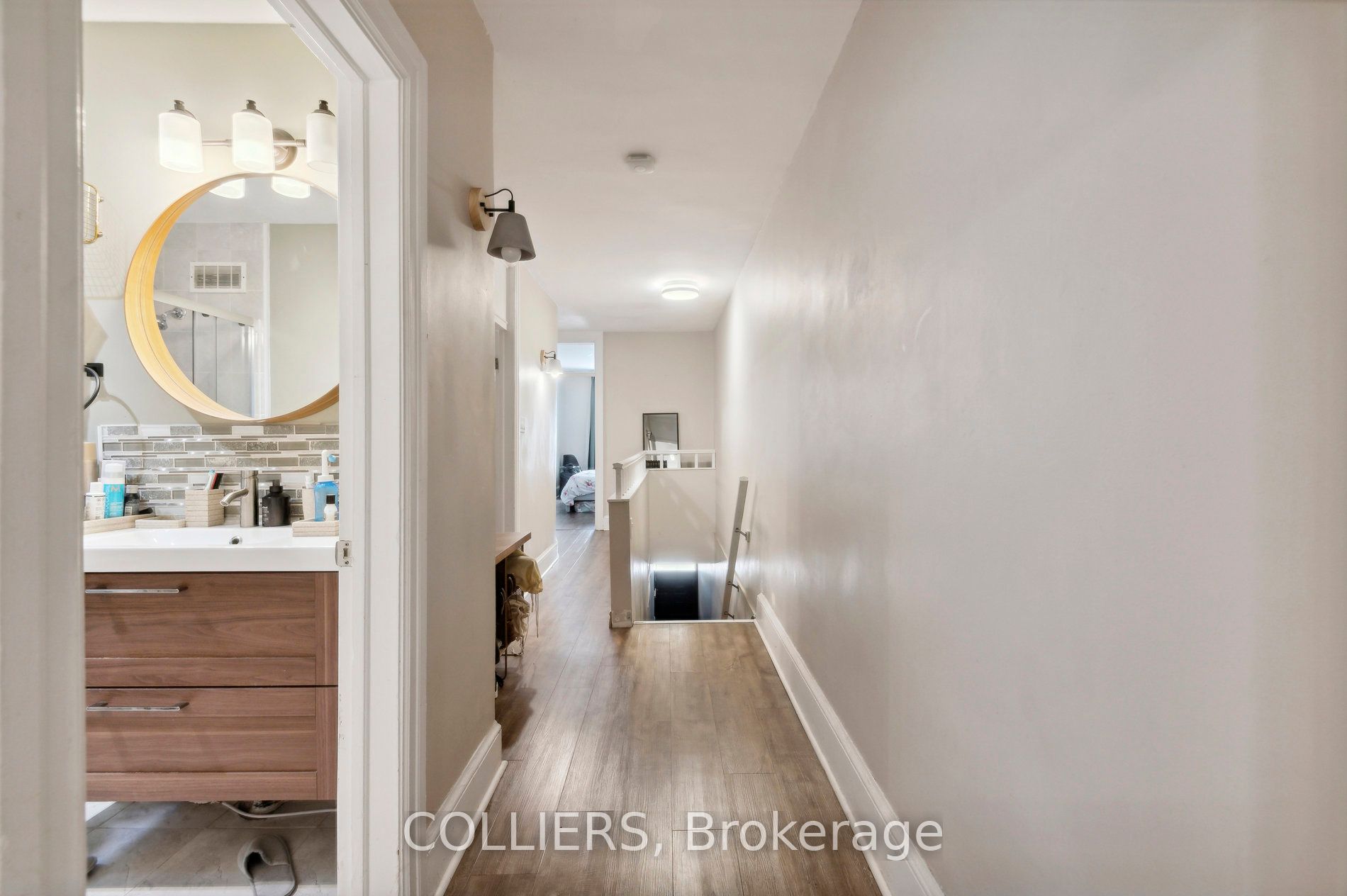 #ground Floor - 1576 Queen Street Property Photo 10