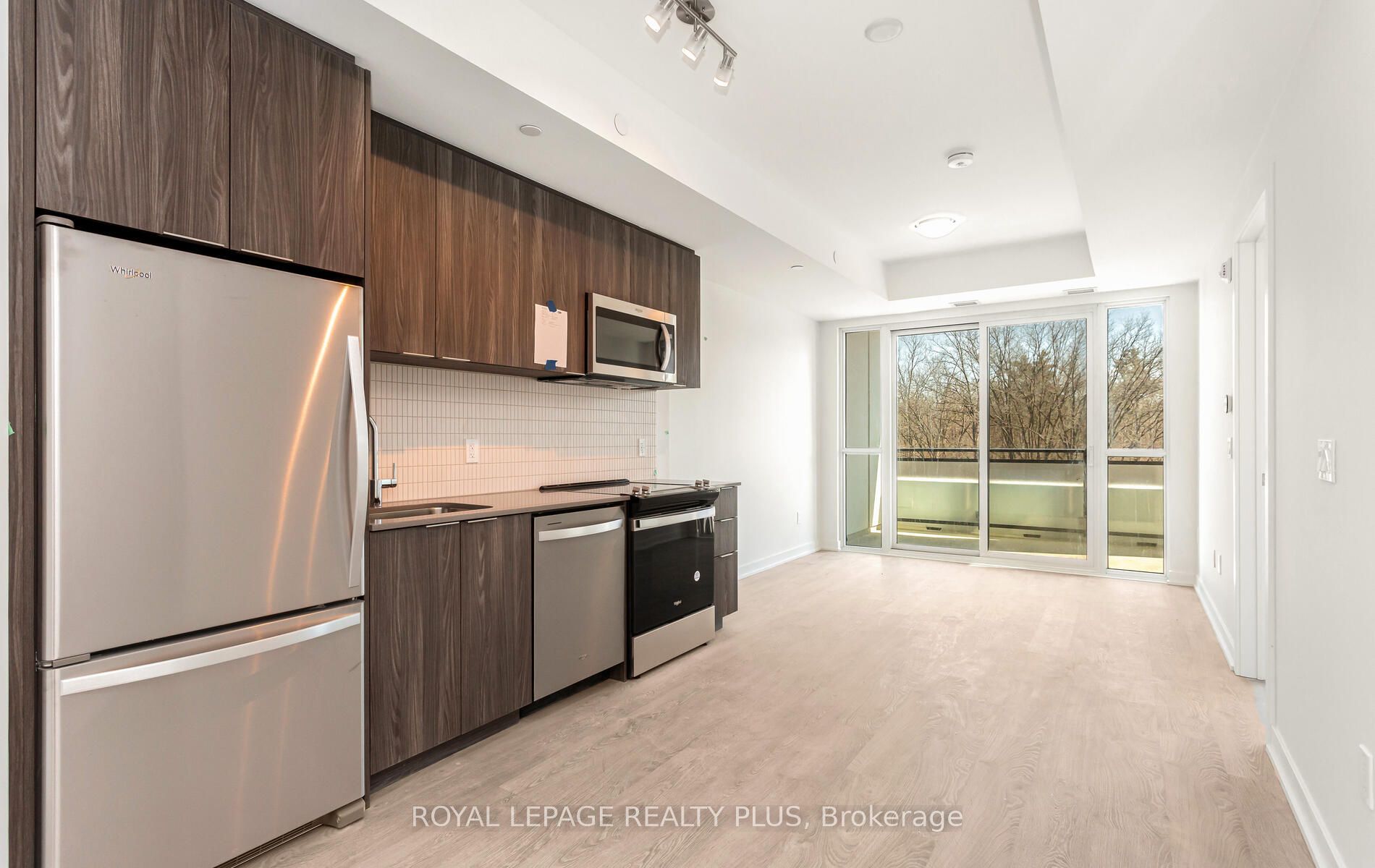 760 Whitlock Ave Property Photo 3