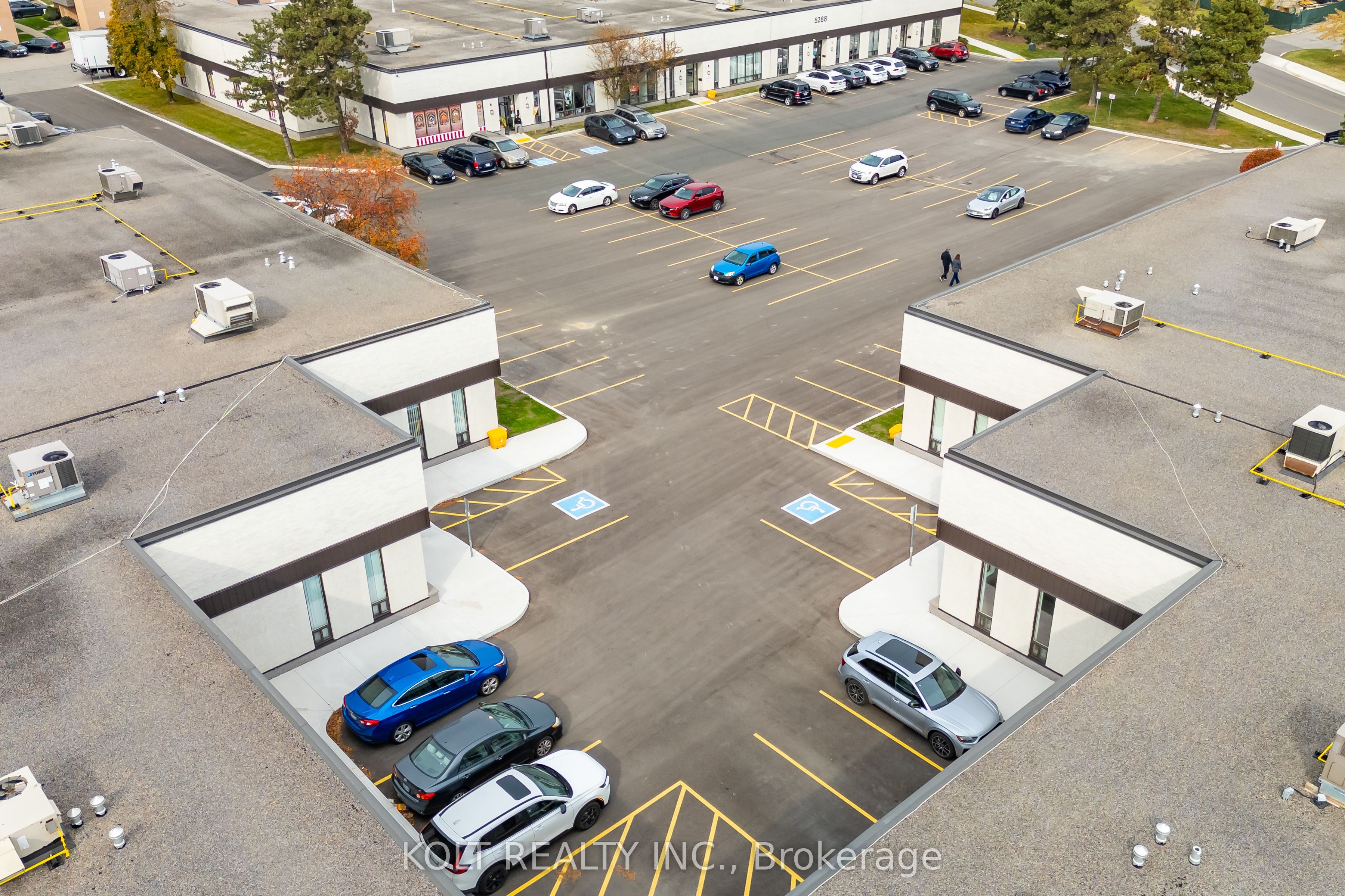 #6 - 5266 General Road Property Photo 2