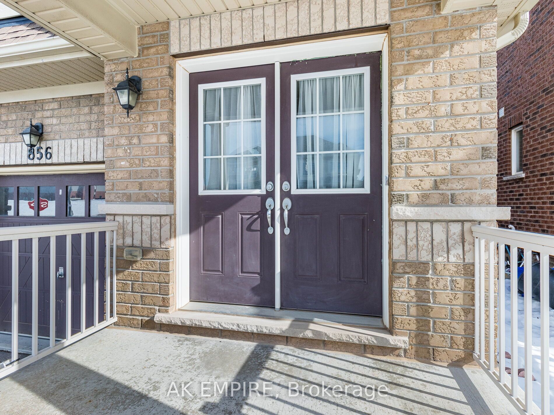 856 Miltonbrook Crescent Property Photo 1