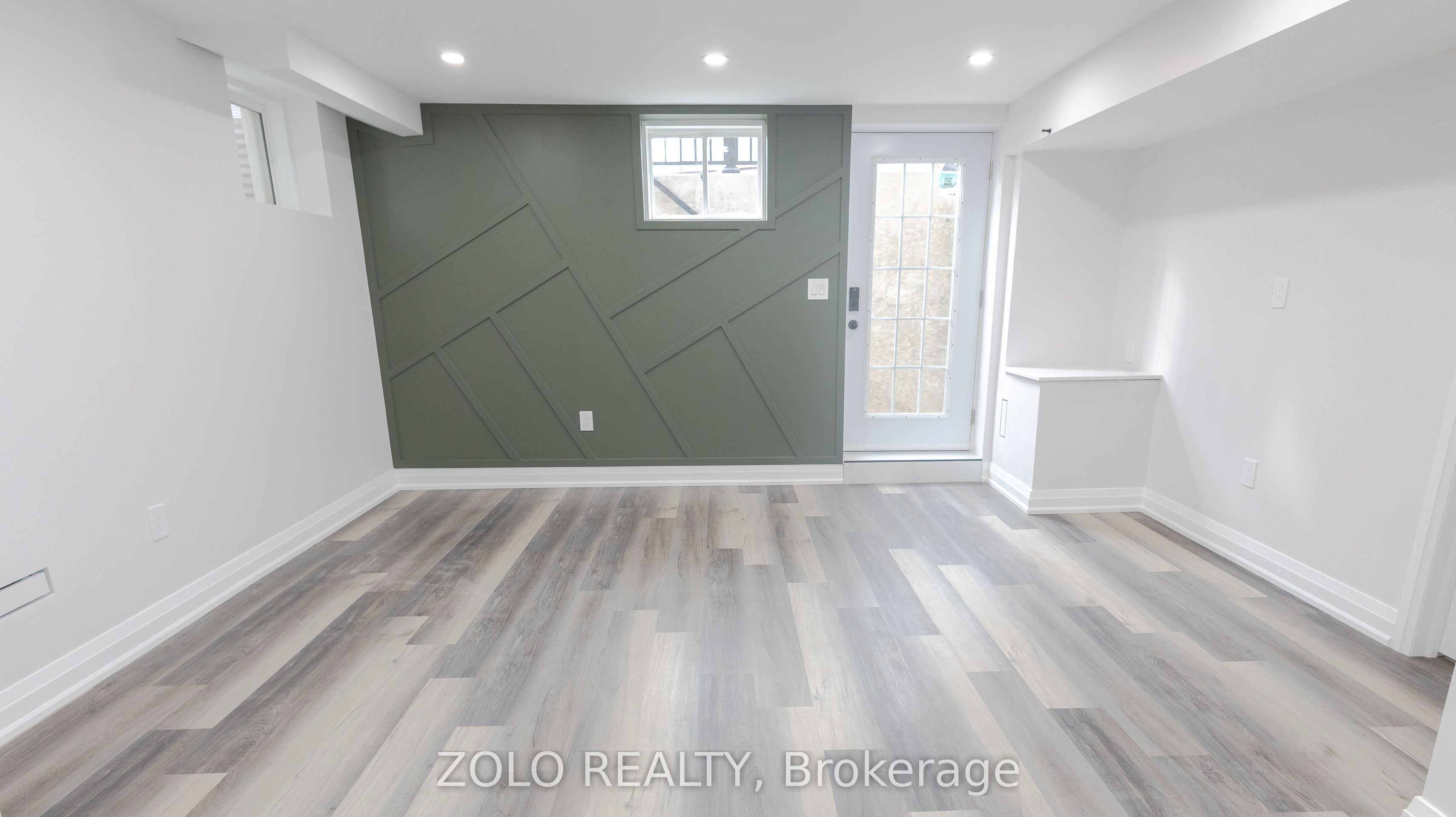 3210 William Cutmore Boulevard Property Photo 4