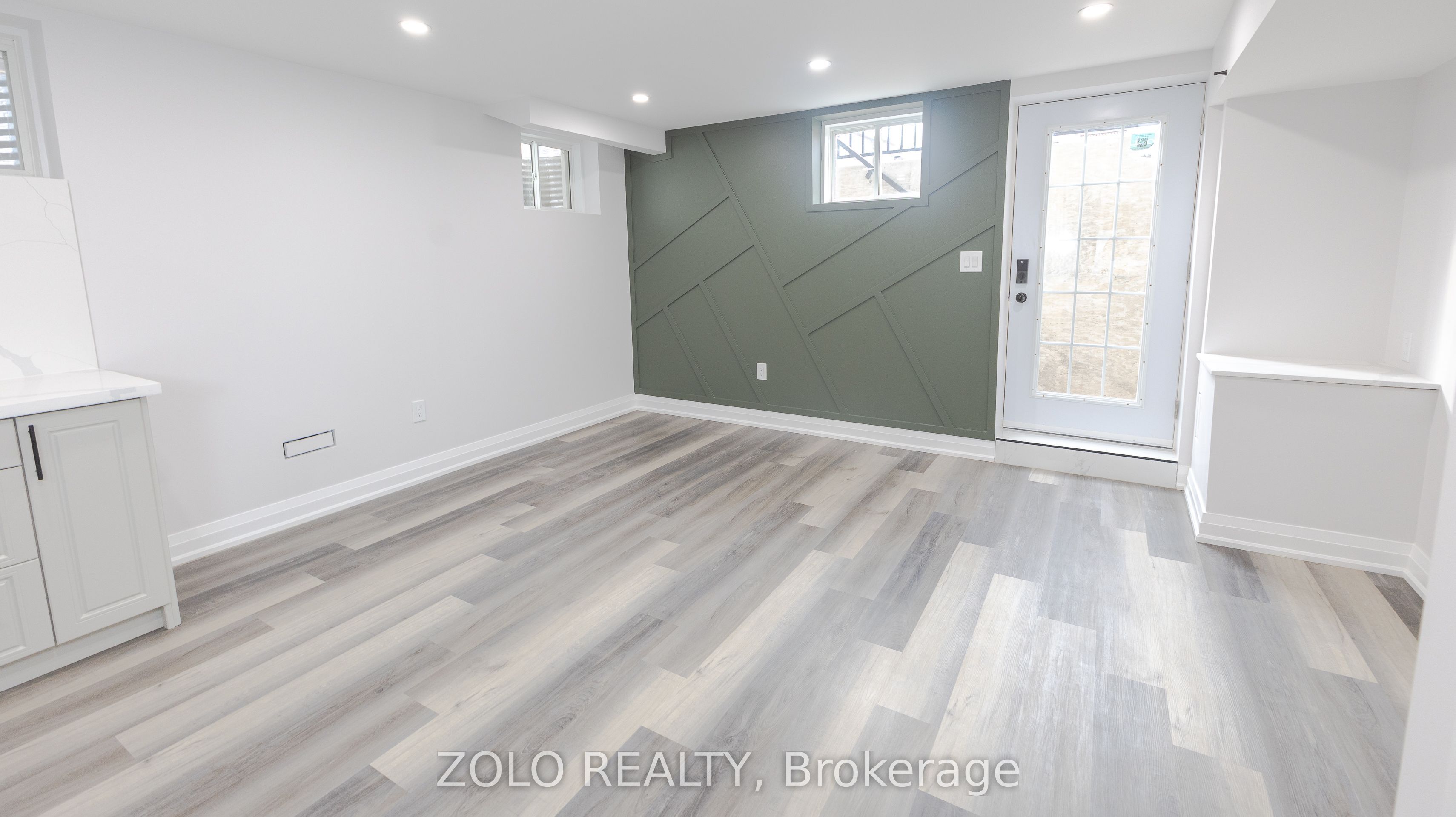 3210 William Cutmore Boulevard Property Photo 5