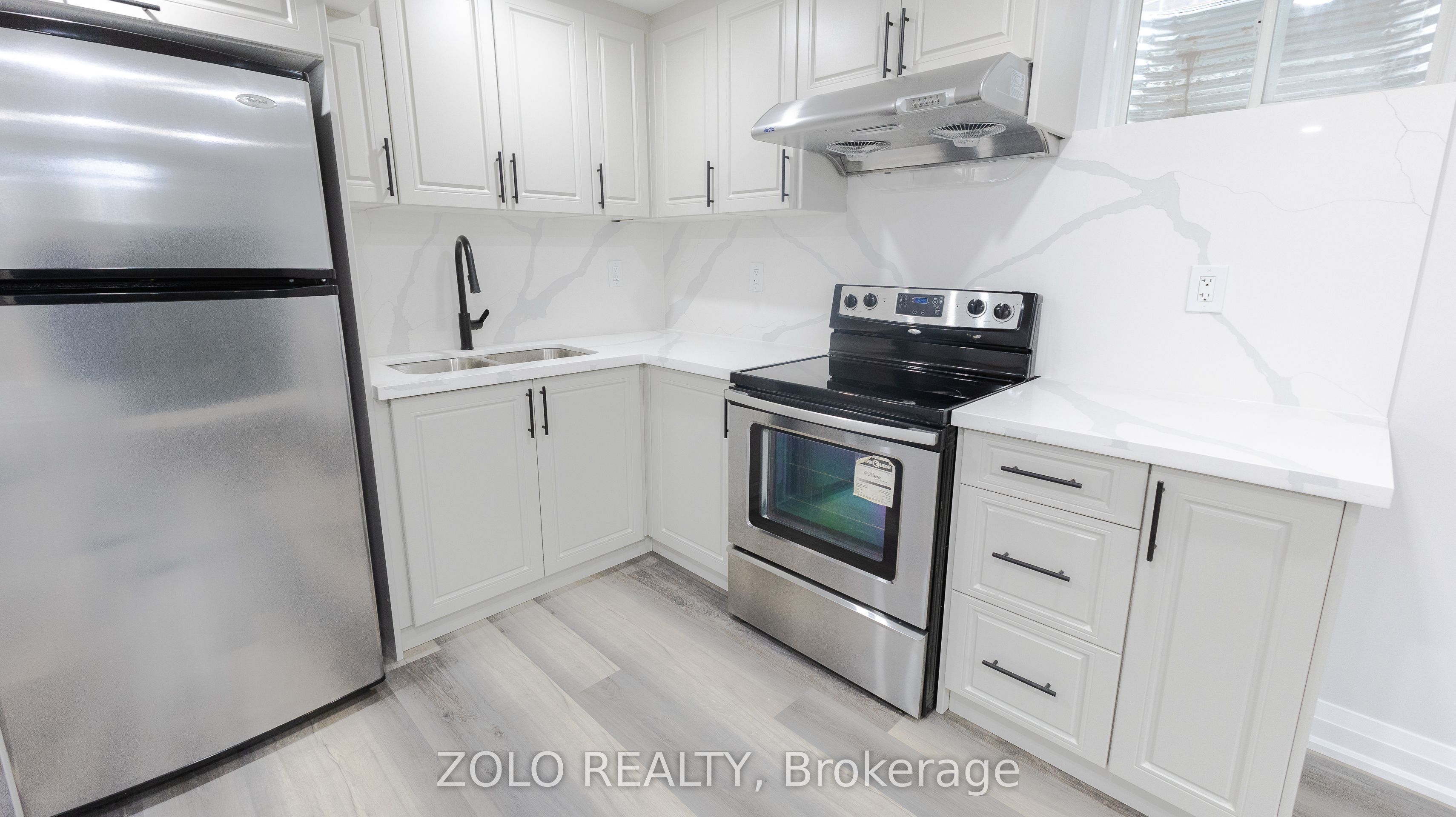 3210 William Cutmore Boulevard Property Photo 10