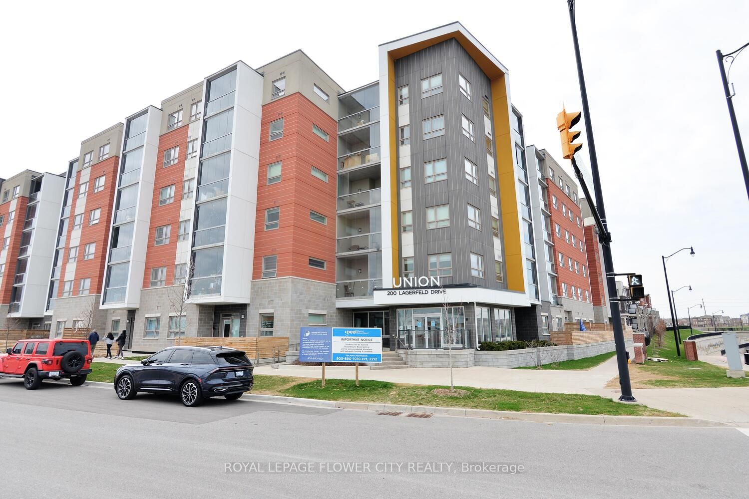 #307 - 200 Lagerfeld Drive Property Photo 1