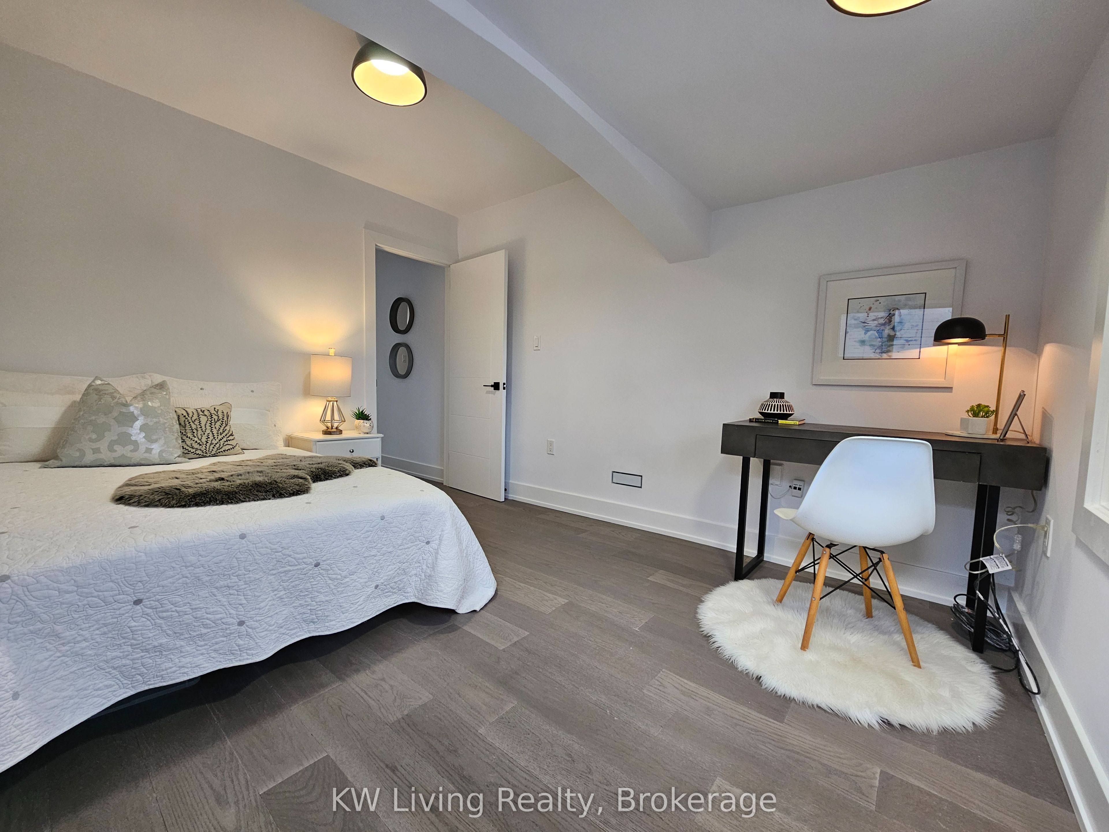 479 Windermere Avenue Property Photo 8