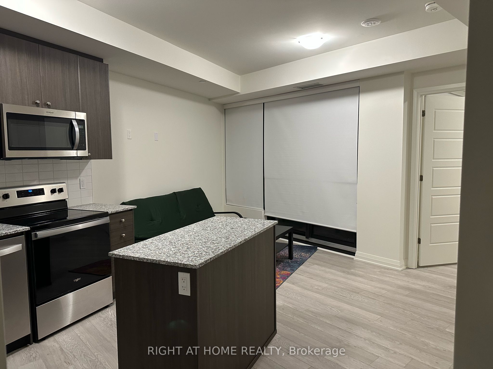 3006 William Cutmore Boulevard 520 Property Photo 4