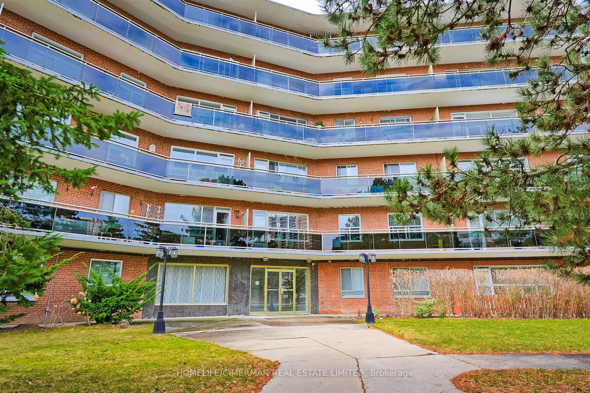 346 The West Mall N/a 405 Property Photo 2