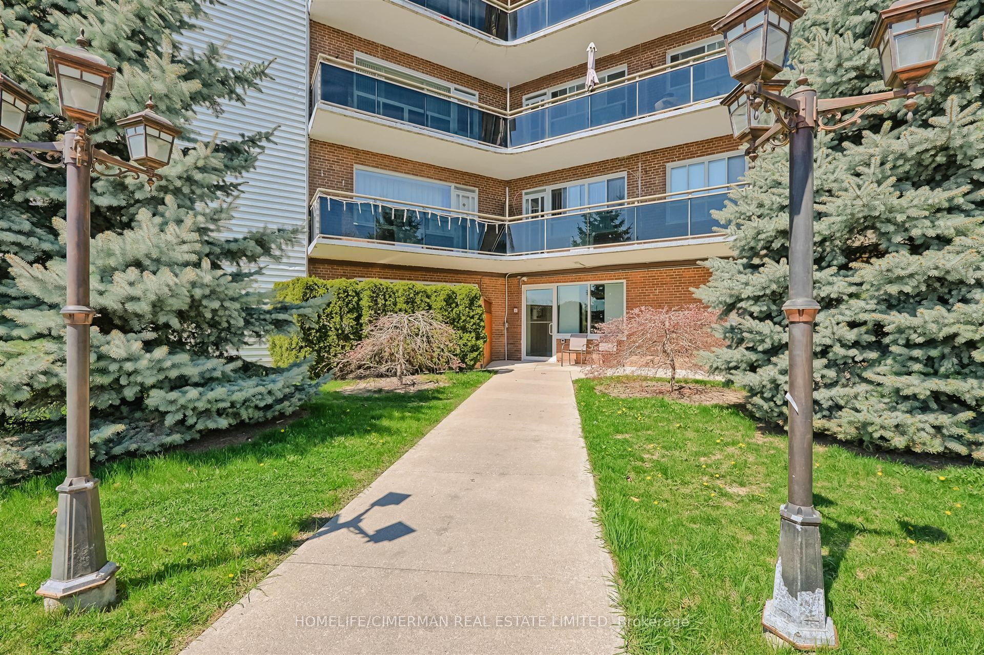 346 The West Mall N/a 405 Property Photo 5