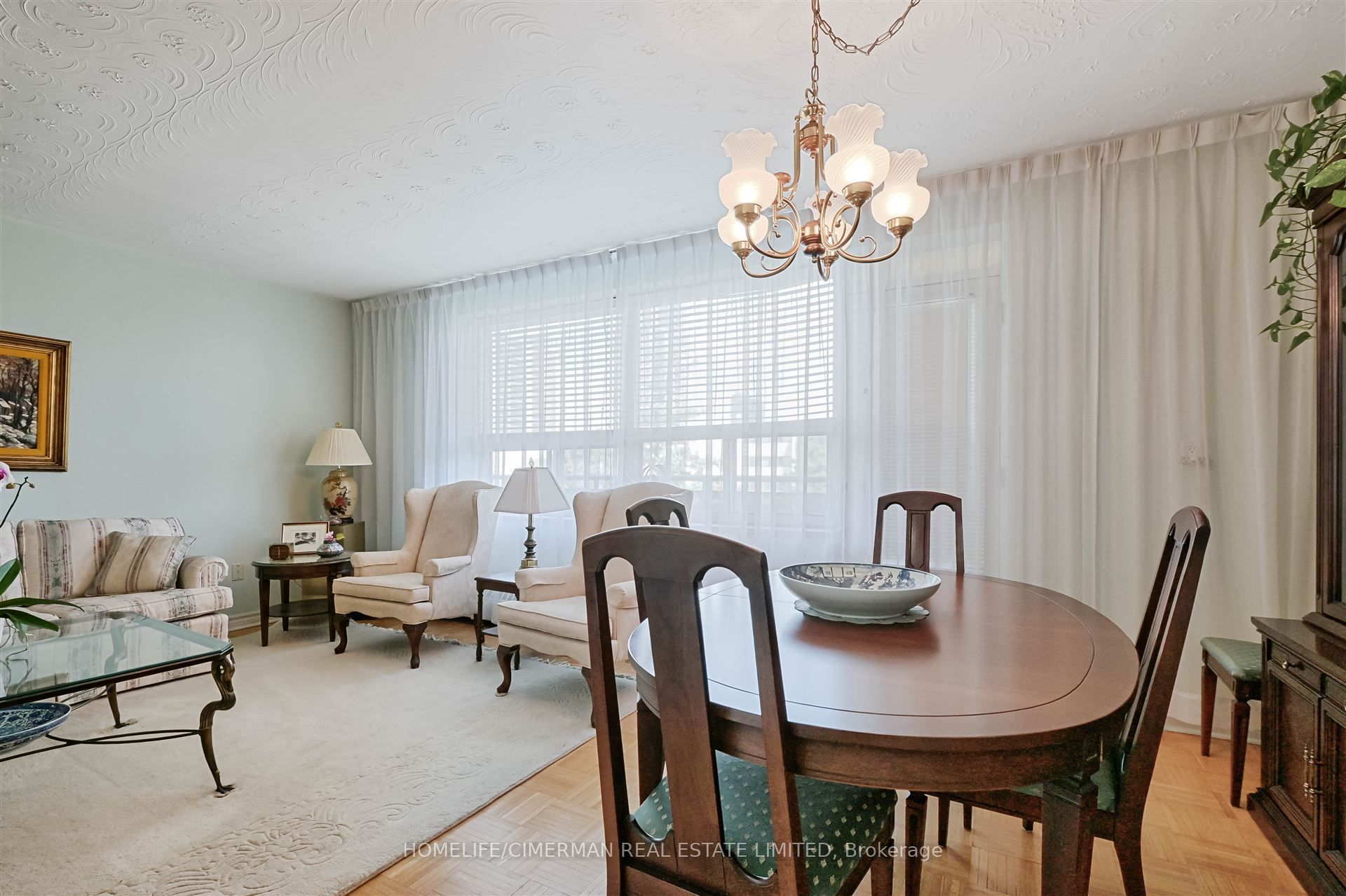 346 The West Mall N/a 405 Property Photo 15