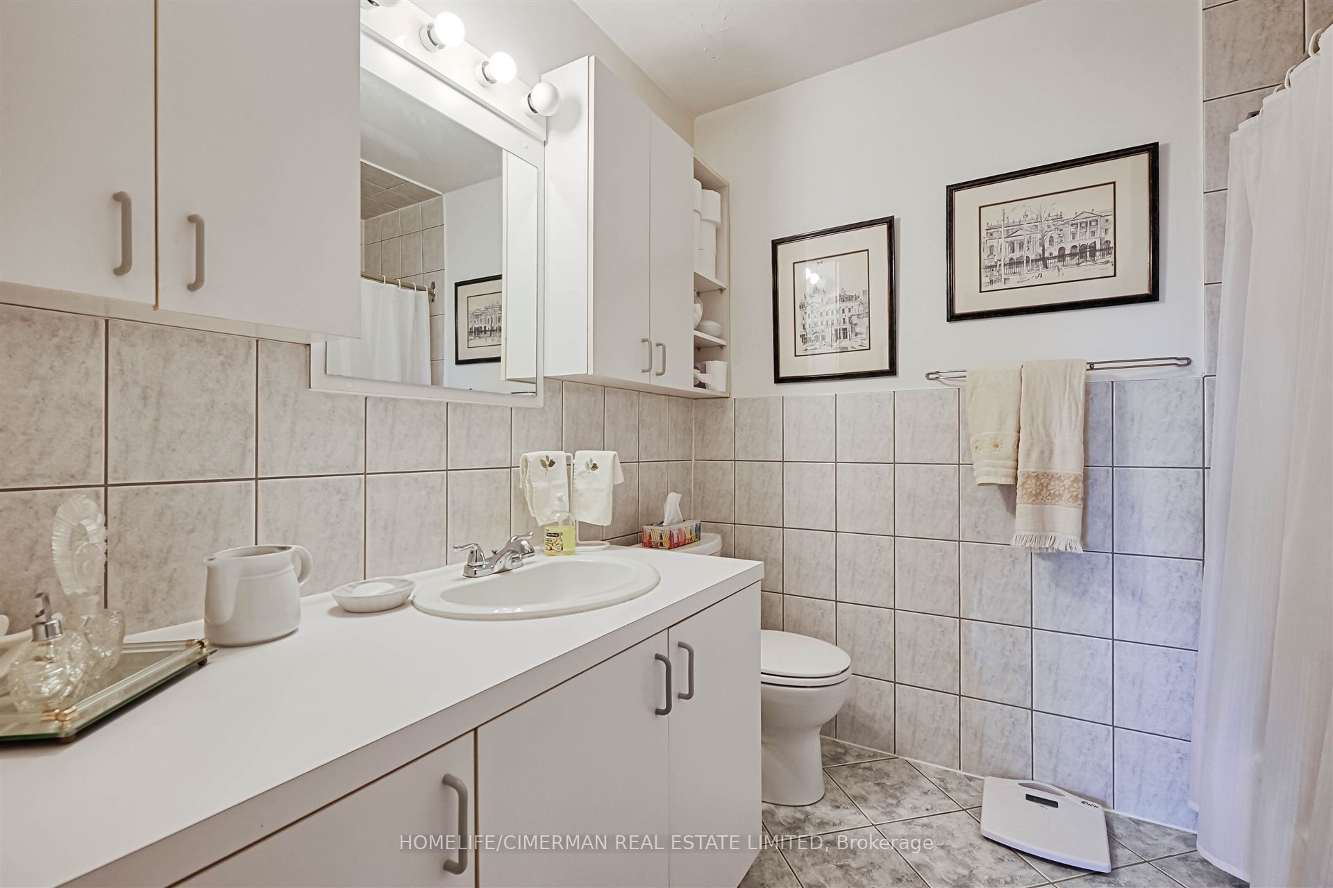 346 The West Mall N/a 405 Property Photo 33